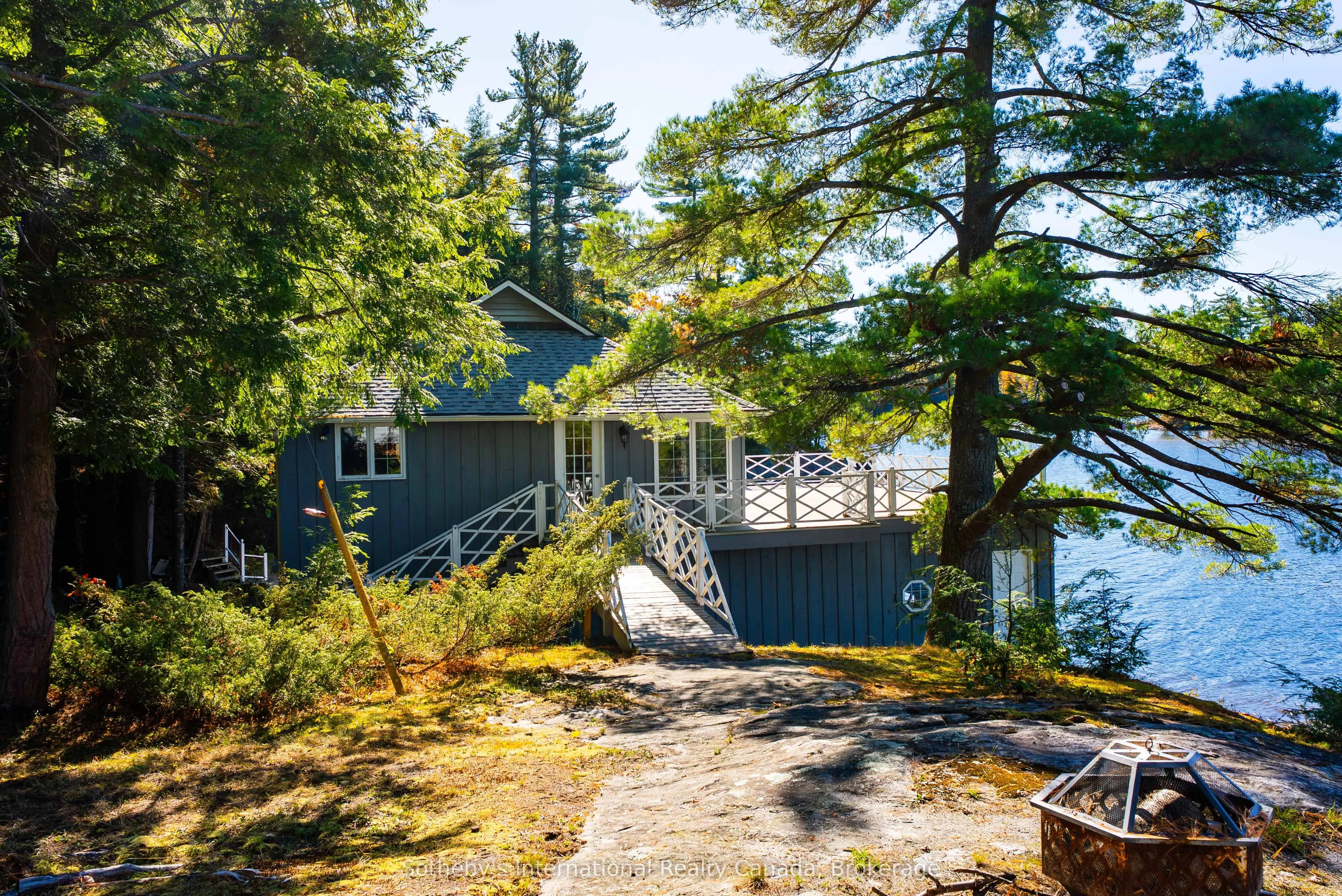 1-1076 Birch Point Road