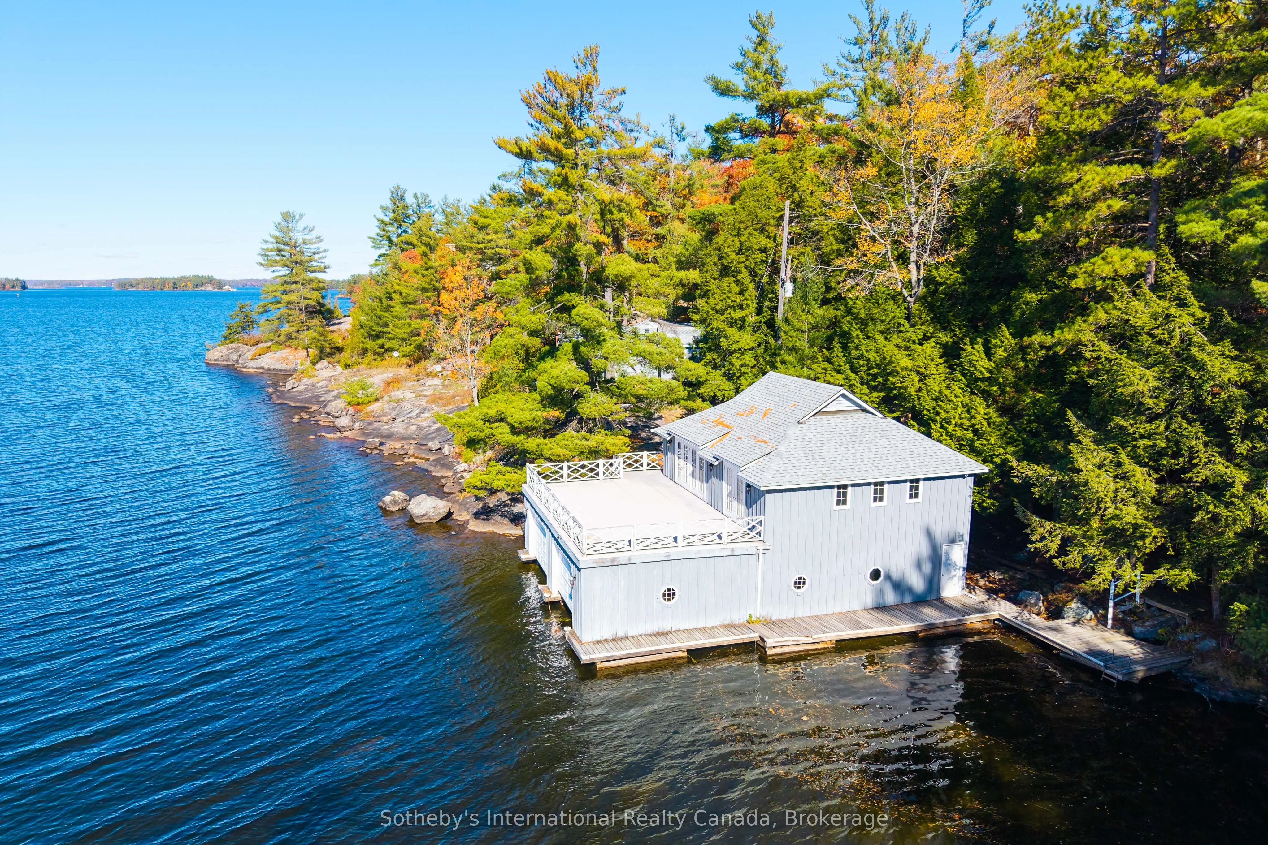 1-1076 Birch Point Road