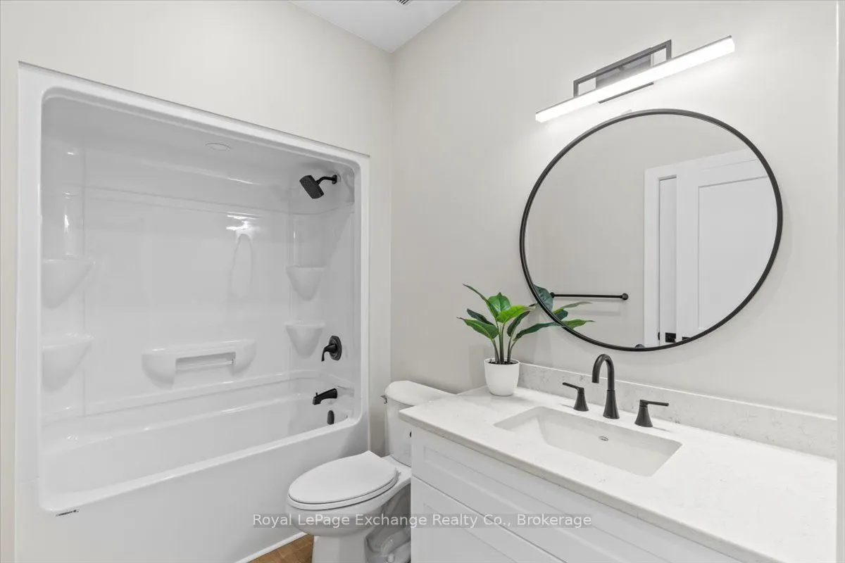 1071 Waterloo Street N, #50