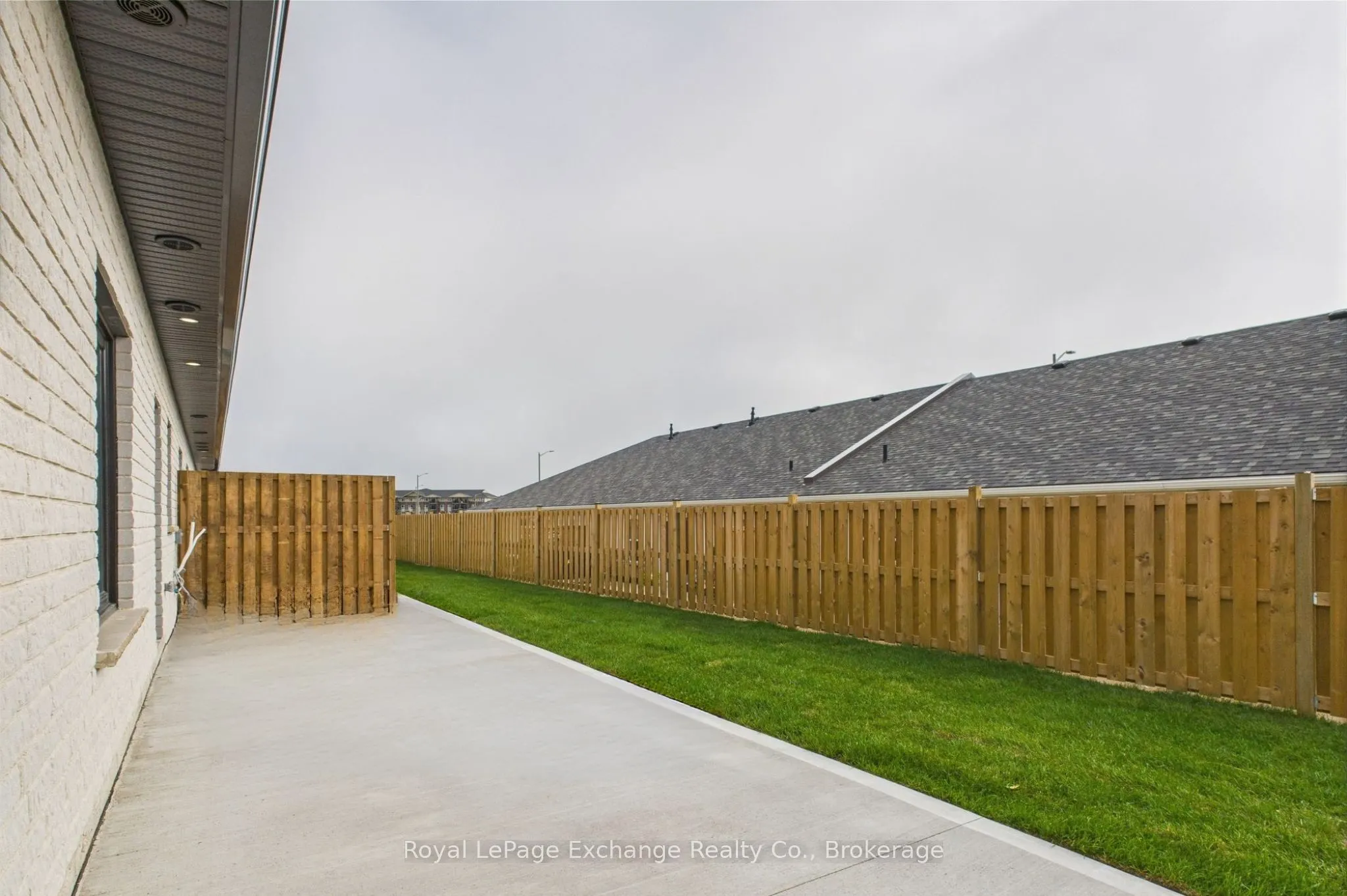 1071 Waterloo Street N, #50