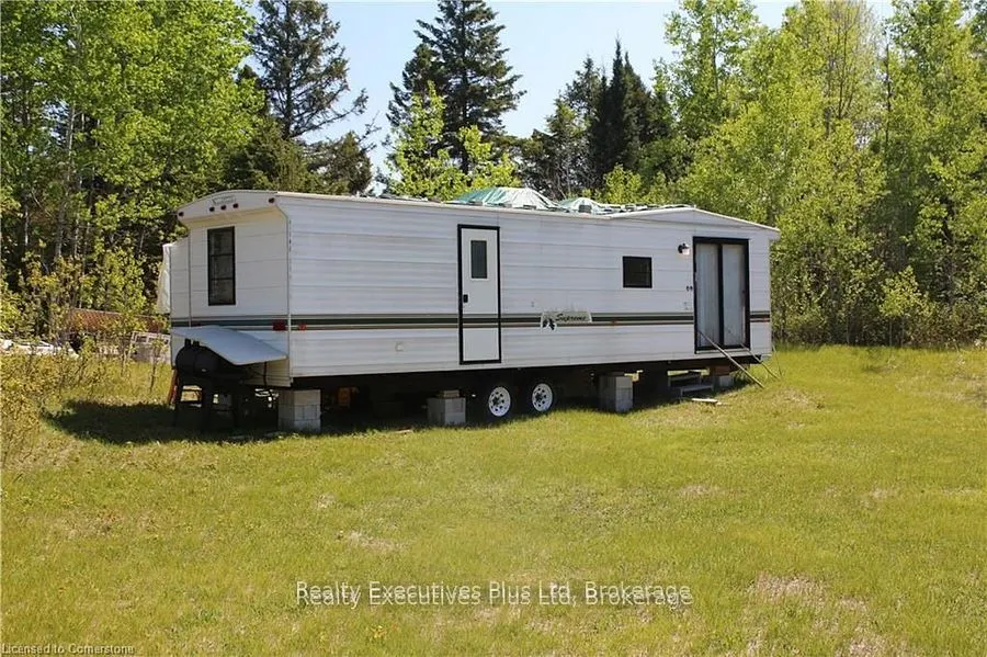 00 Pickerel & Jack Lake Road