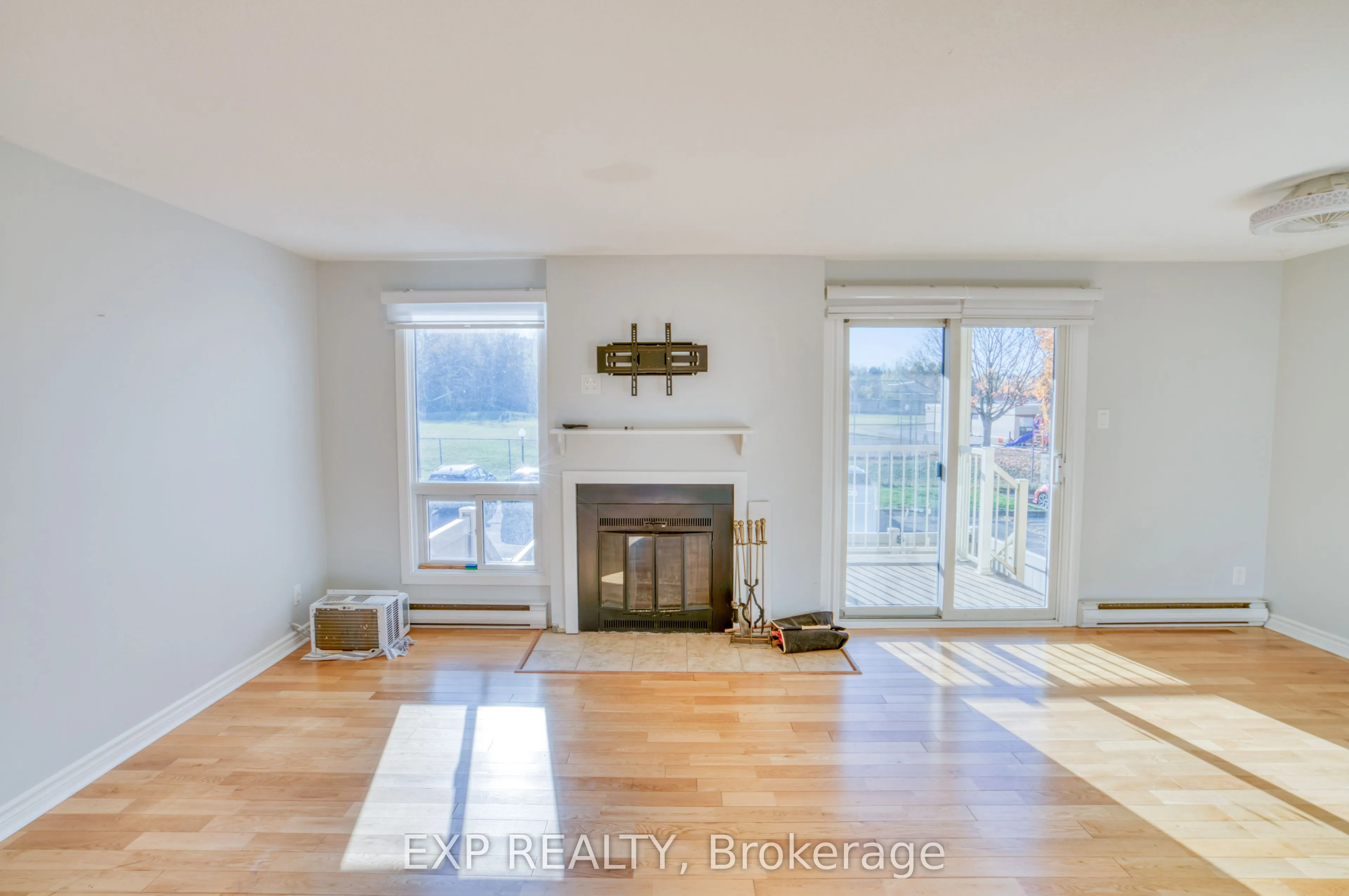 16 Sweetbriar Circle, #1