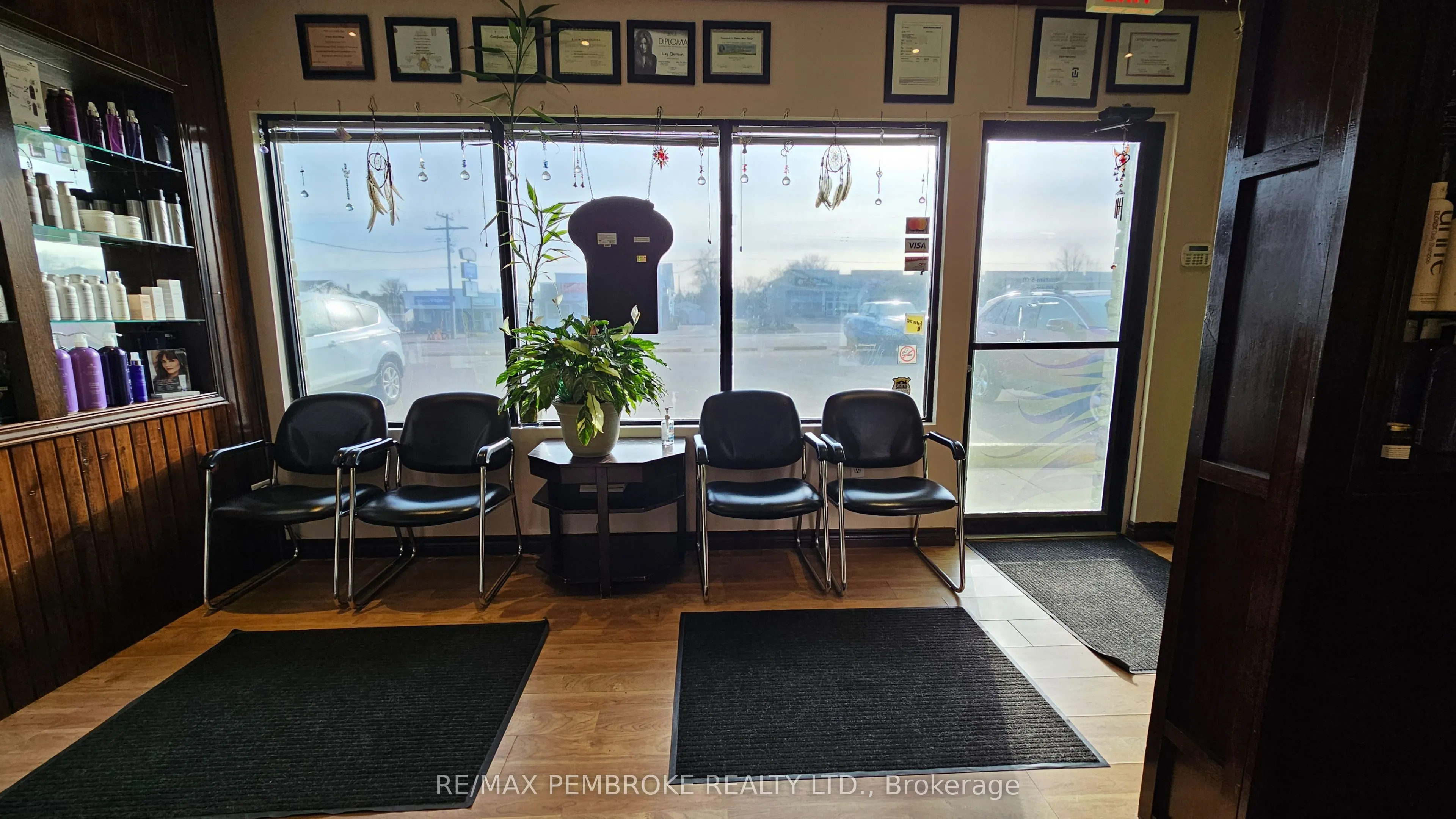 3468 Petawawa Boulevard, #C