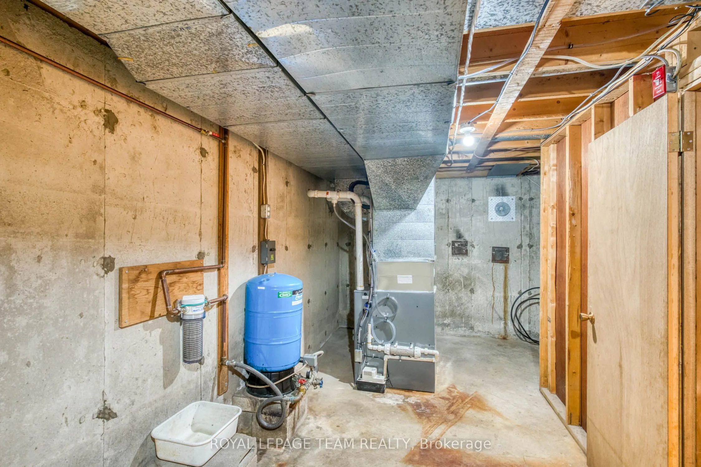 1674 Burnt Lands Road