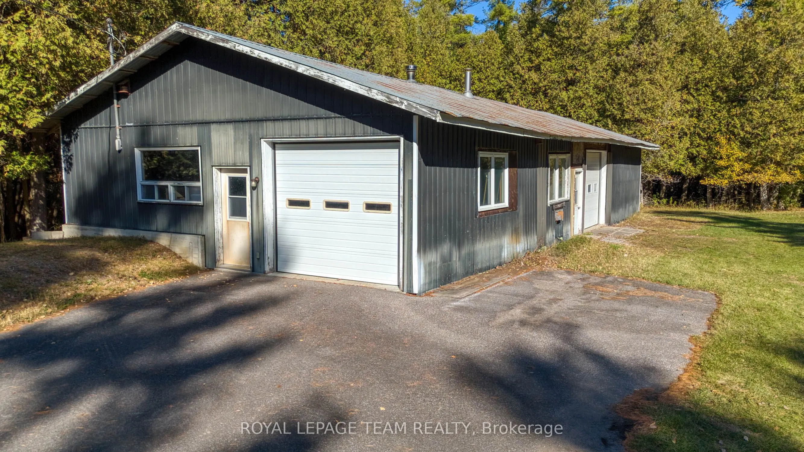 1674 Burnt Lands Road