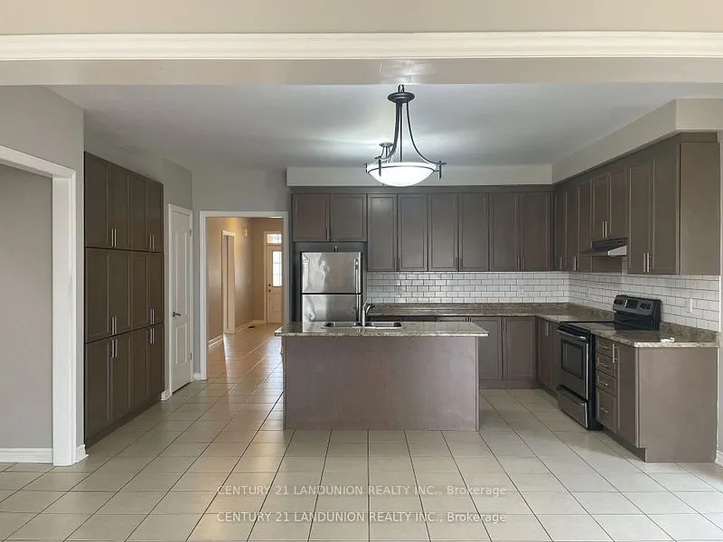 516 Baldwin Crescent