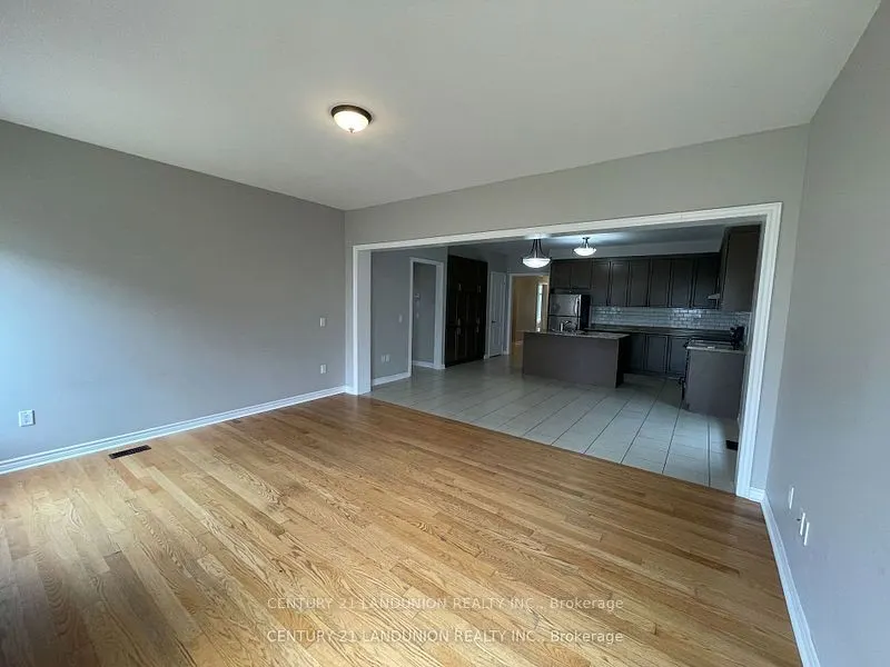 516 Baldwin Crescent