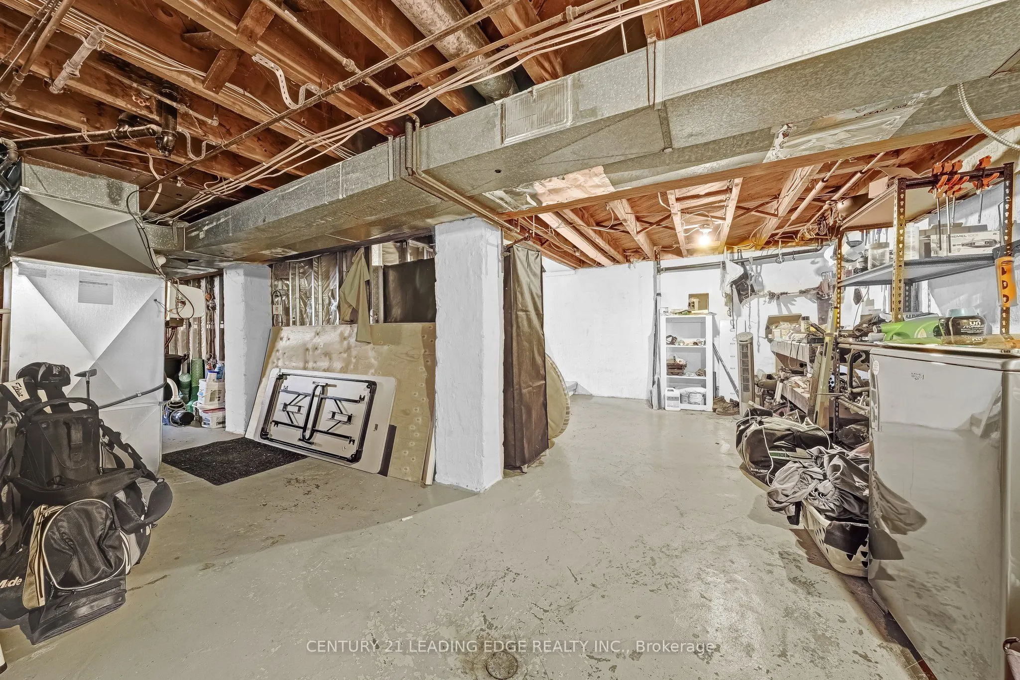 215 Wexford Avenue S