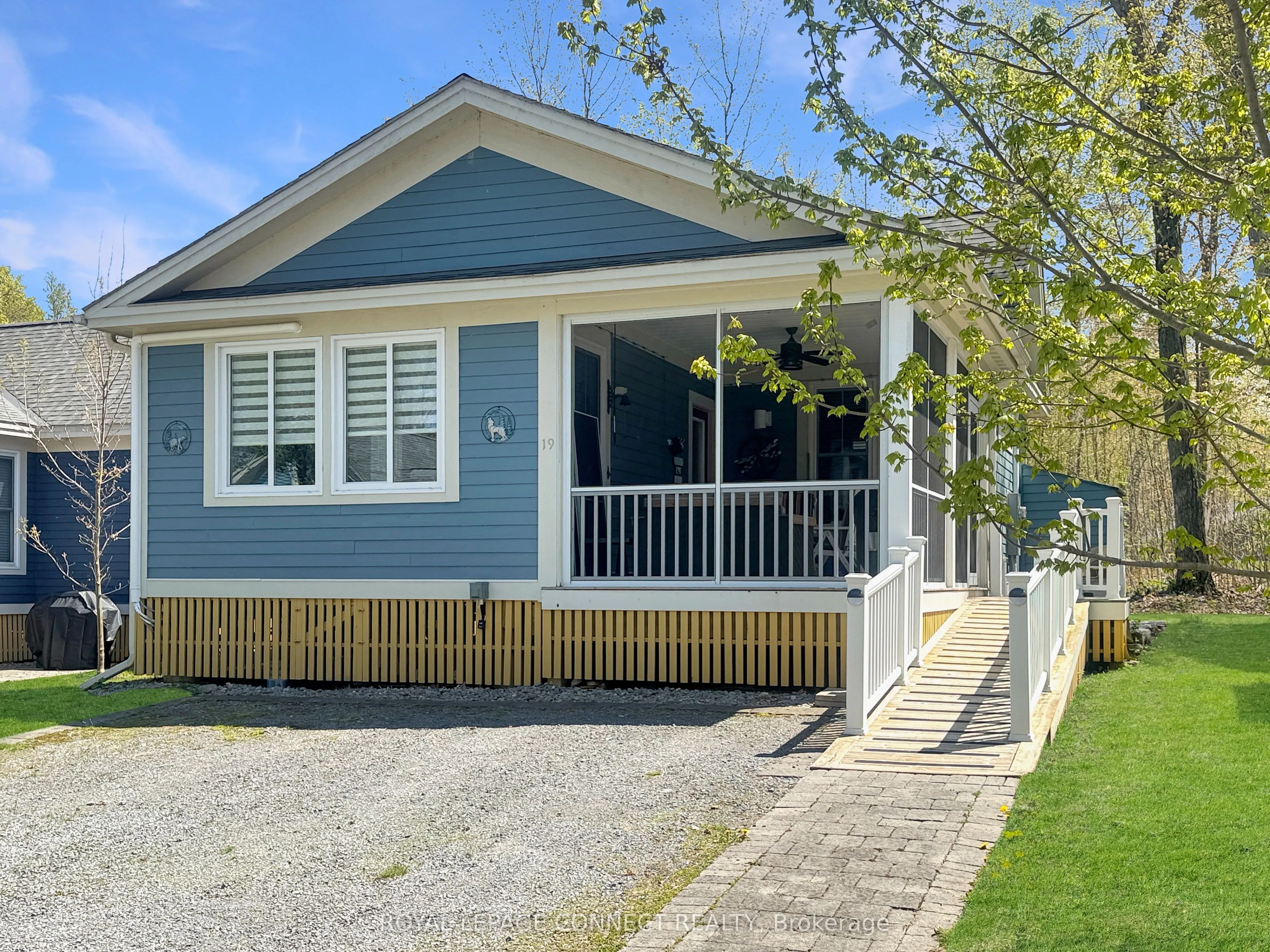 19 Farm View Lane, #174