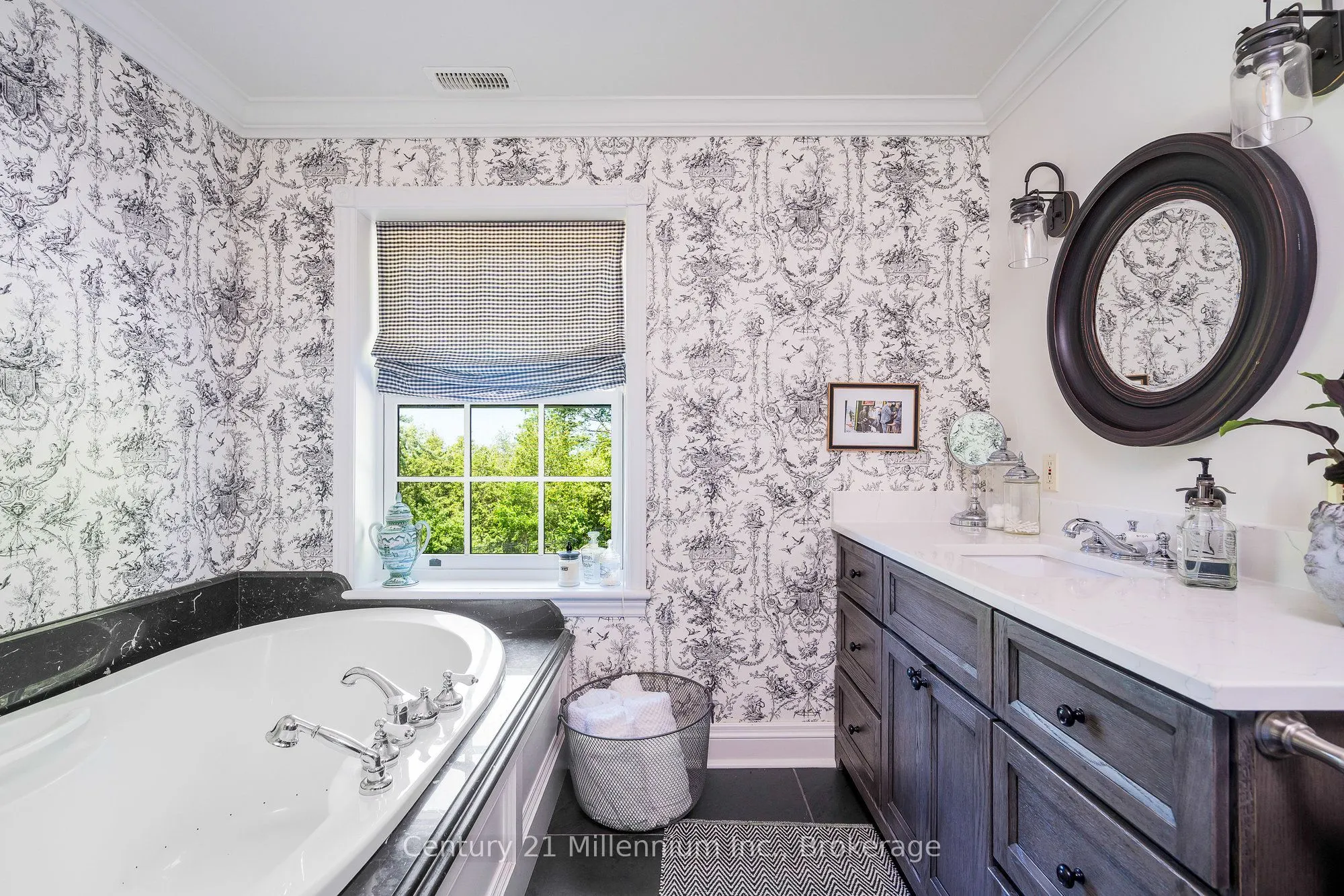 208703 Highway 26 Highway