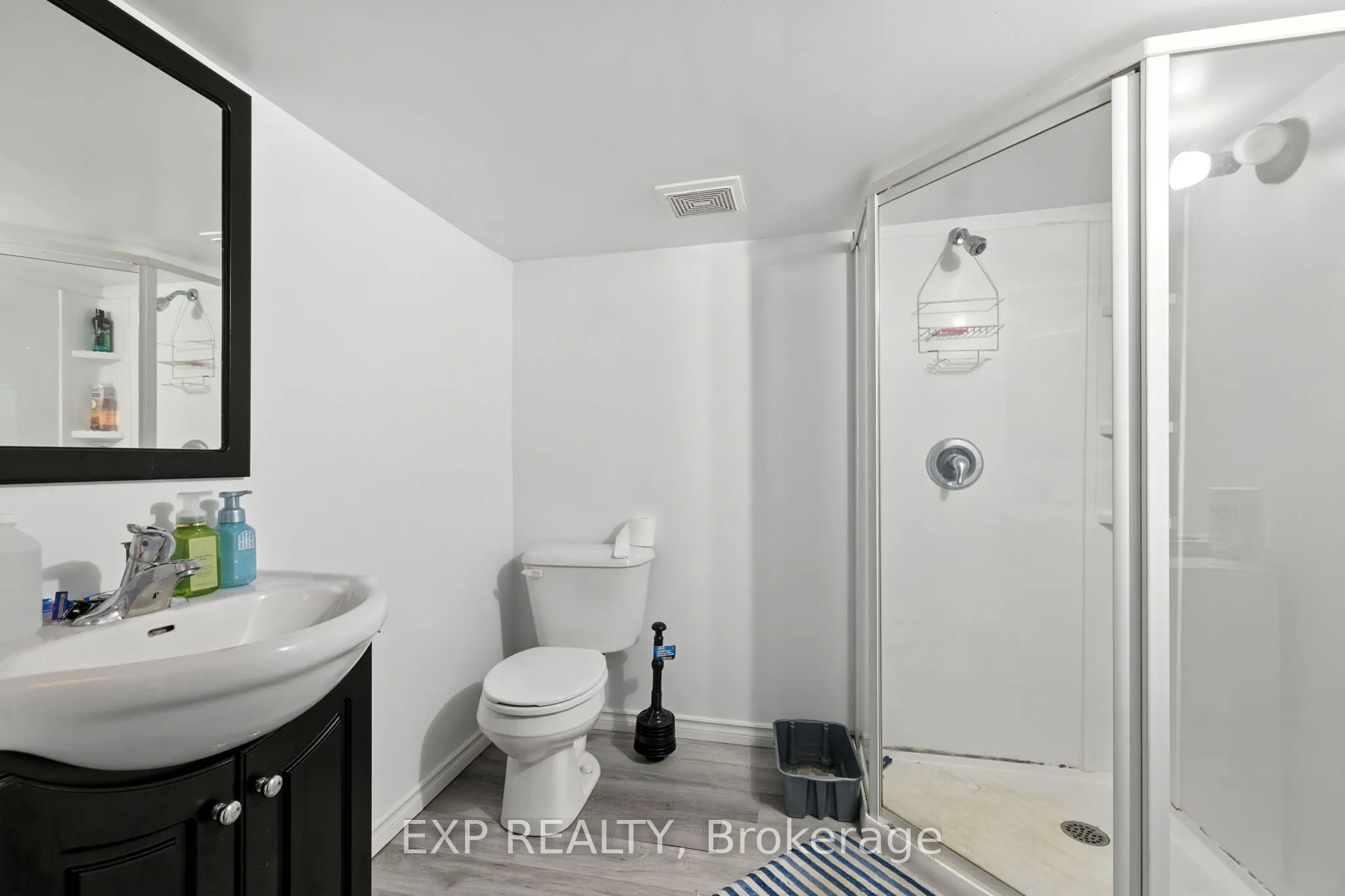 20 Barrington Avenue