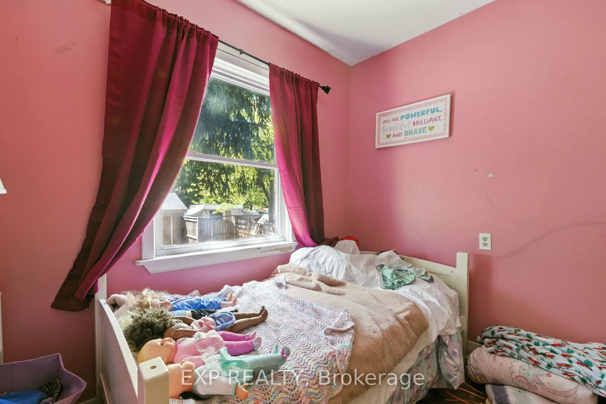 20 Barrington Avenue