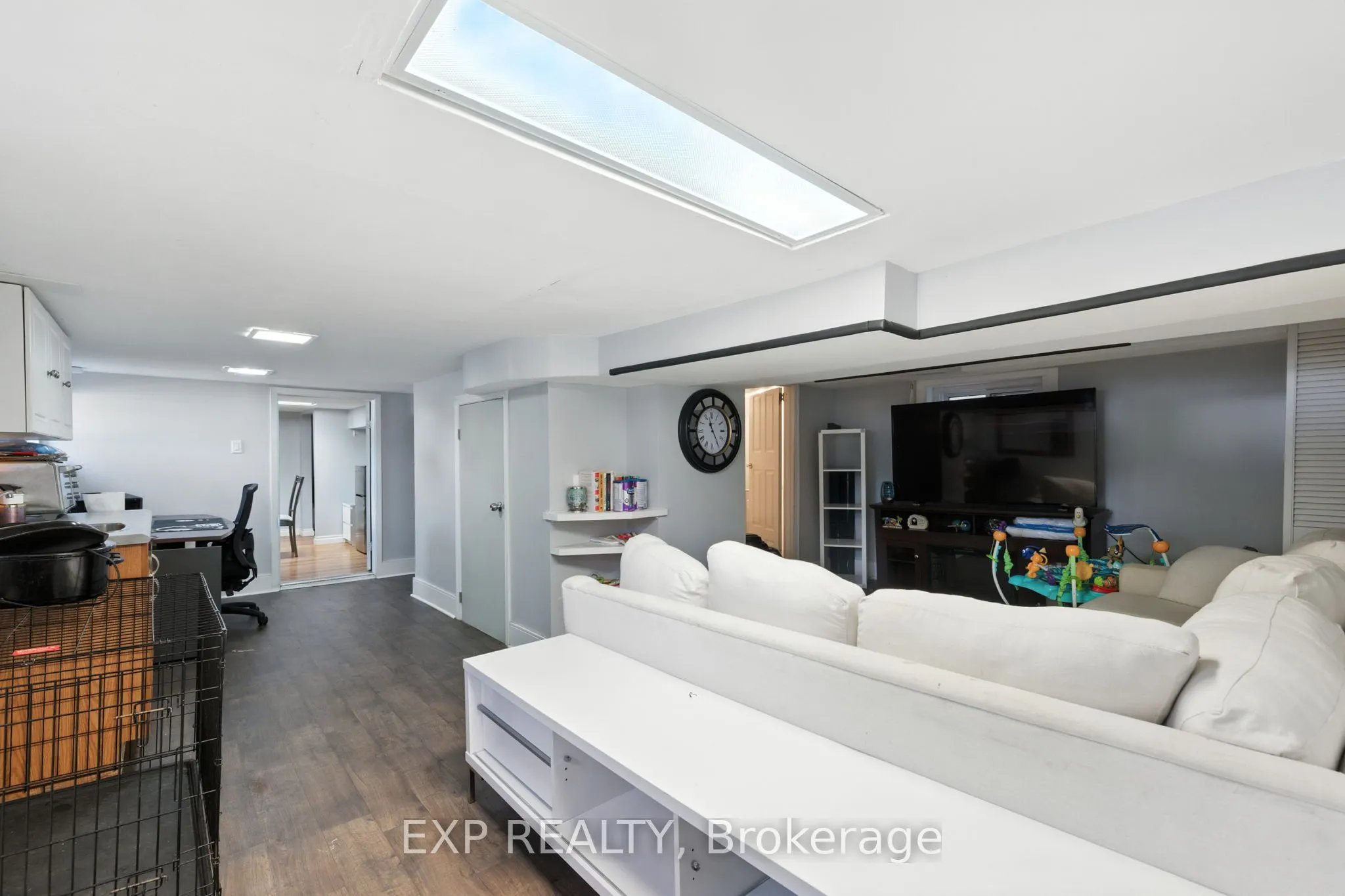 20 Barrington Avenue