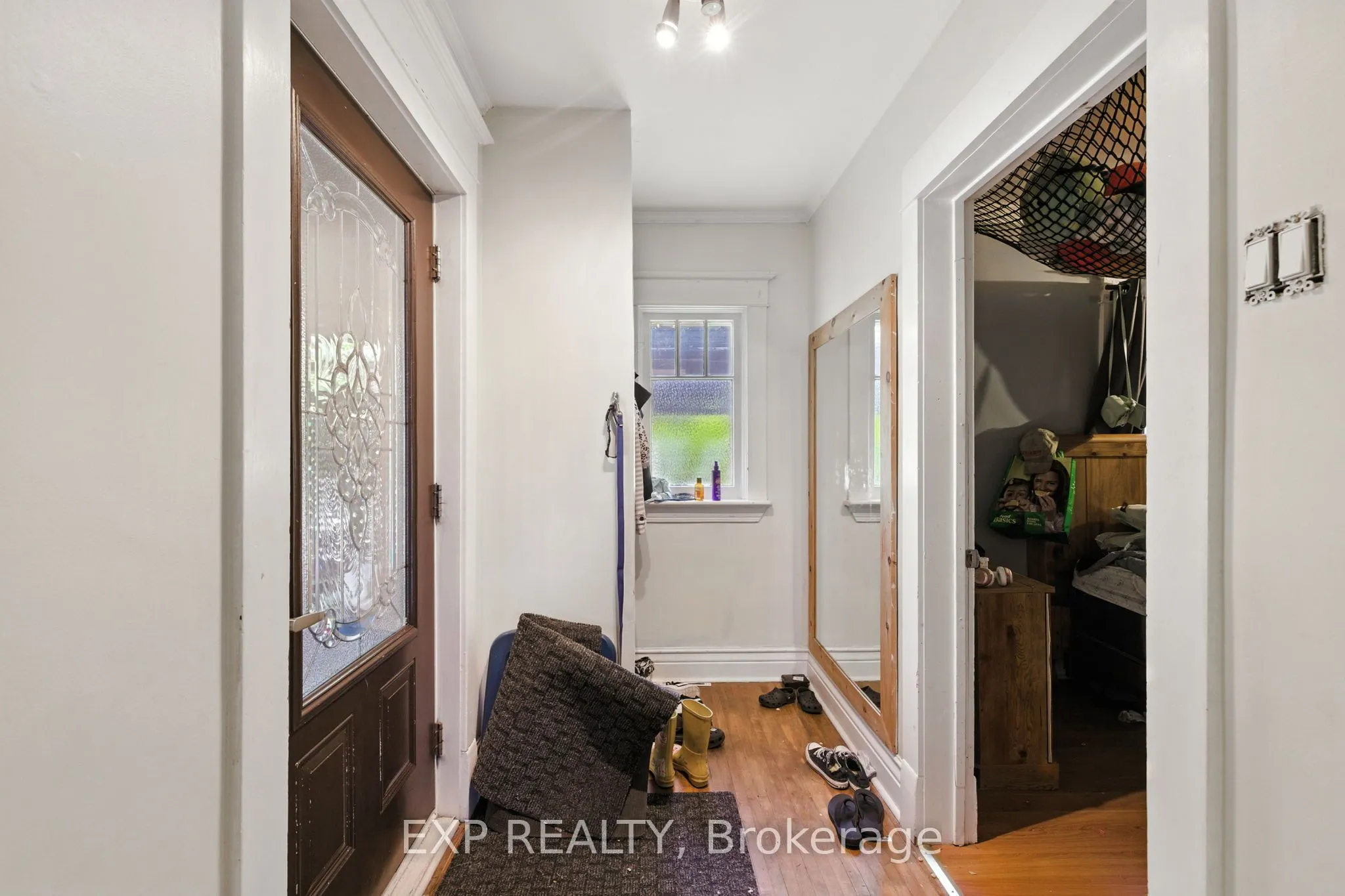 20 Barrington Avenue