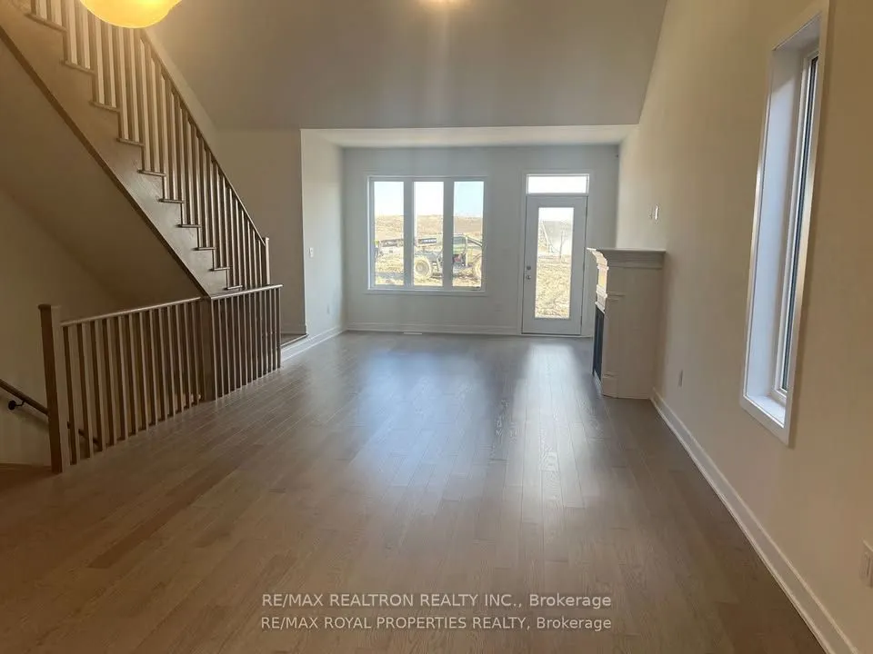 313 O'Toole Crescent