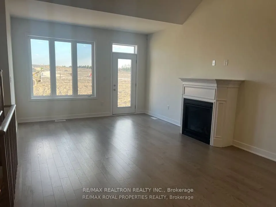 313 O'Toole Crescent