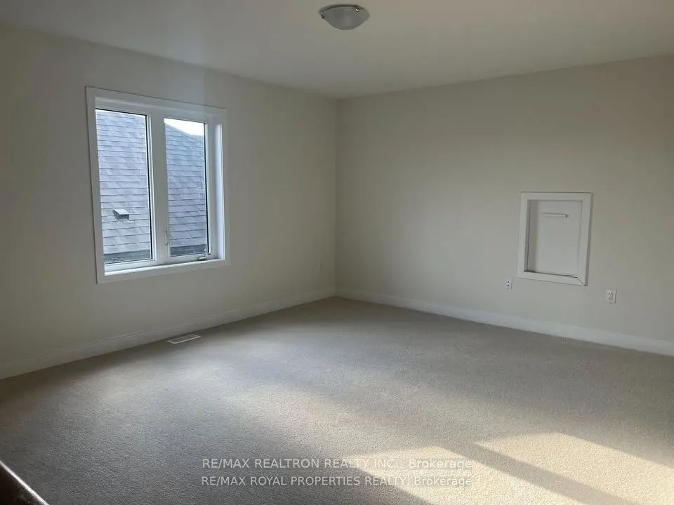 313 O'Toole Crescent