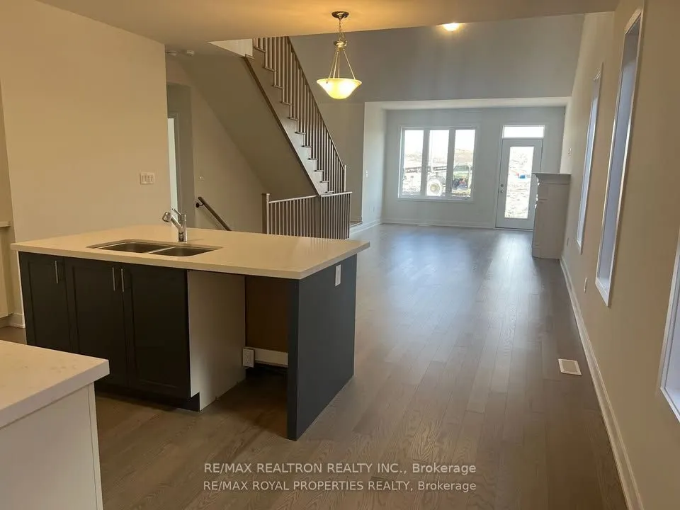 313 O'Toole Crescent