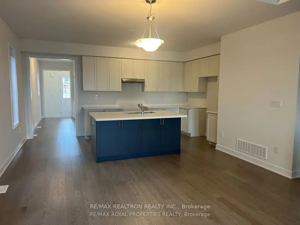 313 O'Toole Crescent