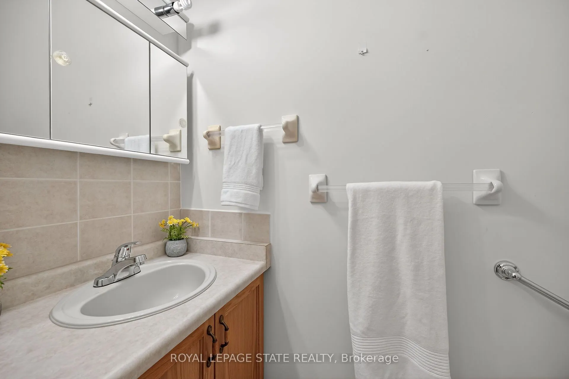 213 Nash Road S, #33