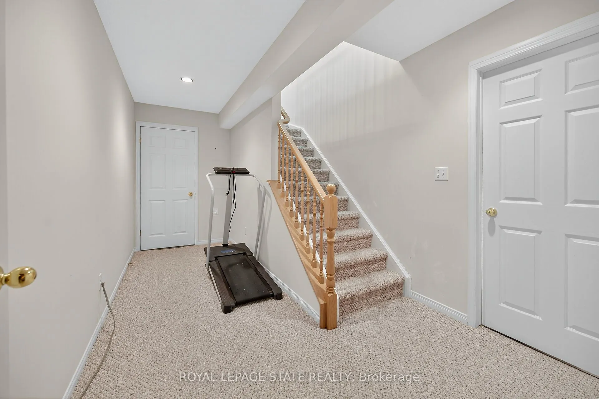 213 Nash Road S, #33