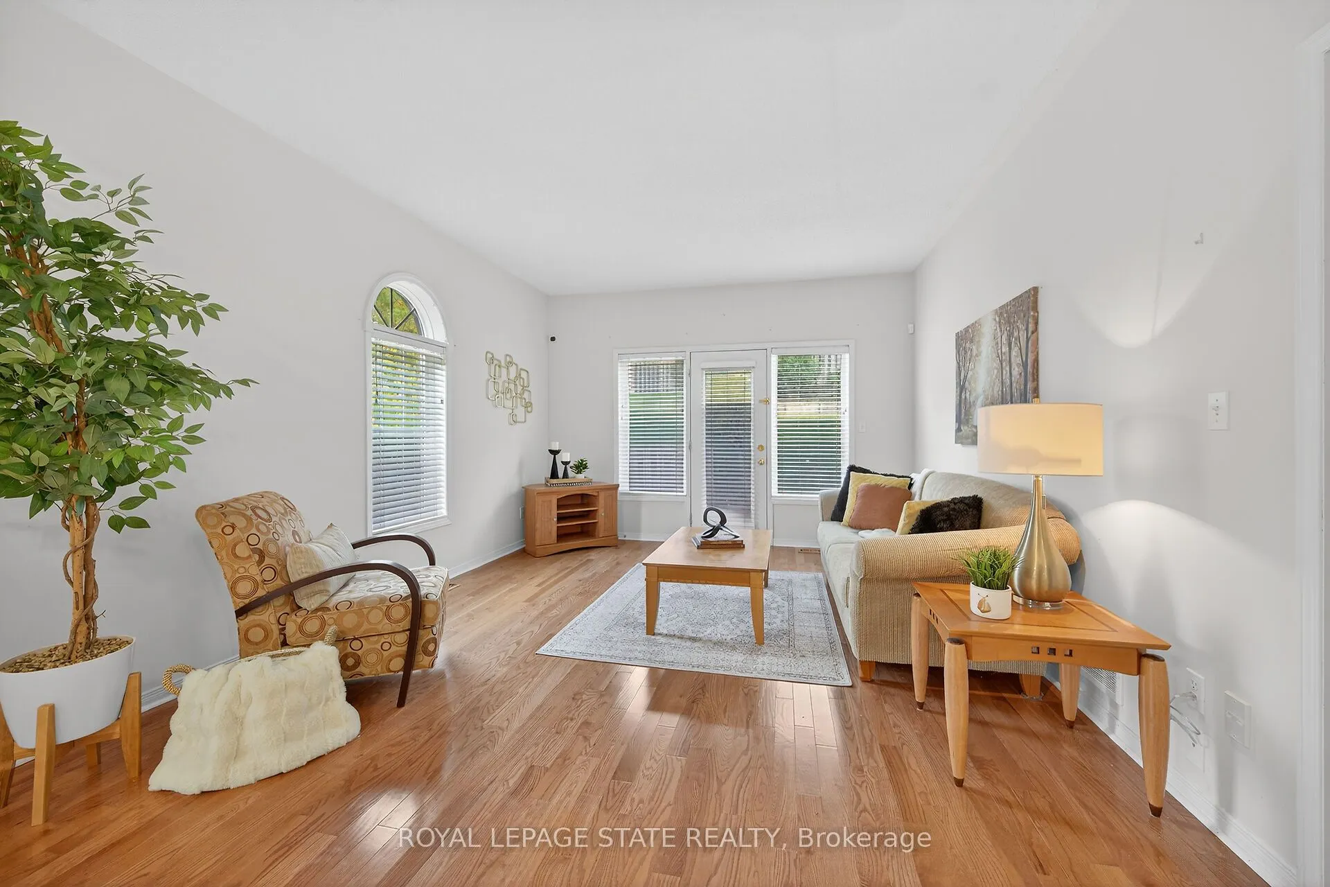 213 Nash Road S, #33