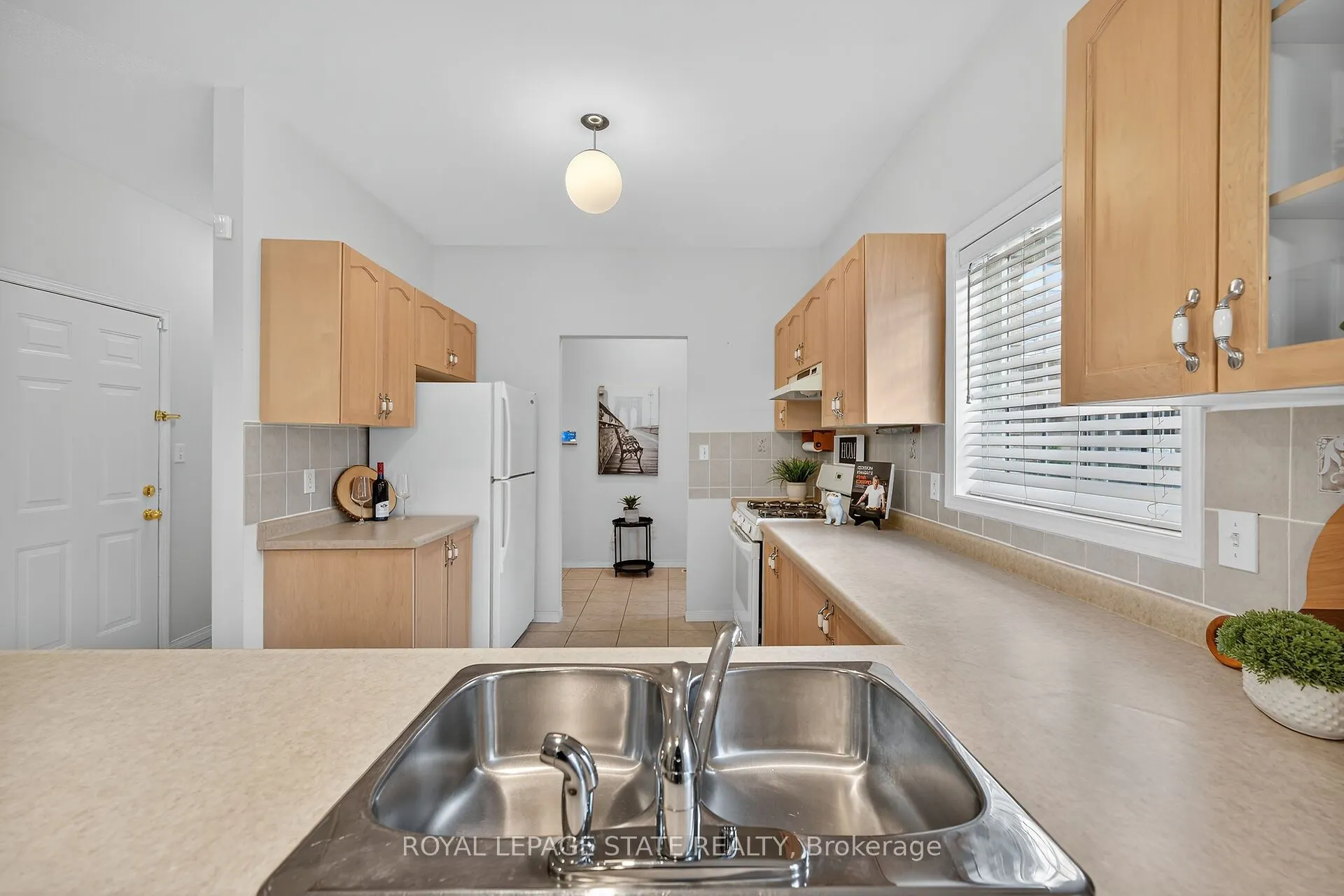 213 Nash Road S, #33