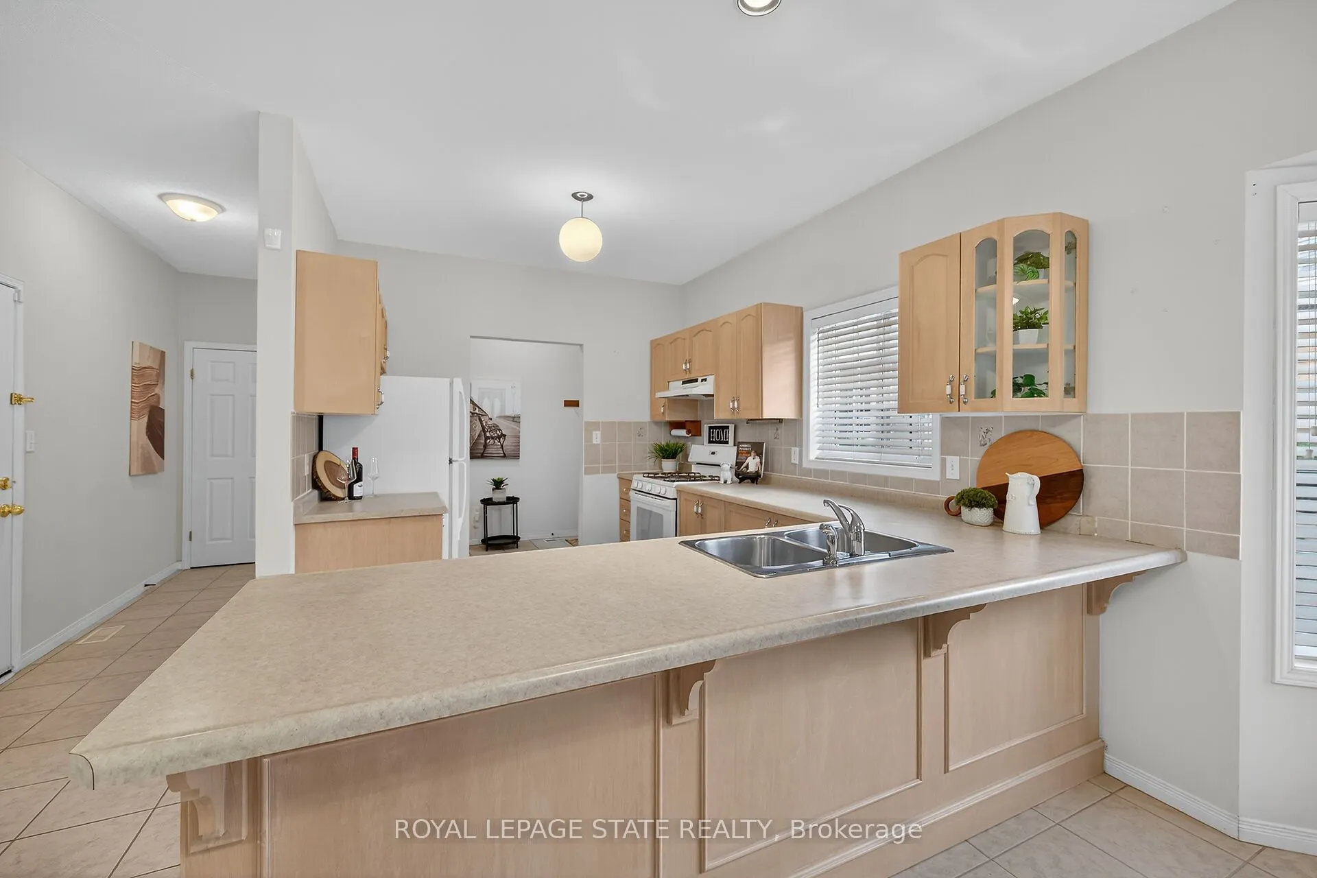 213 Nash Road S, #33