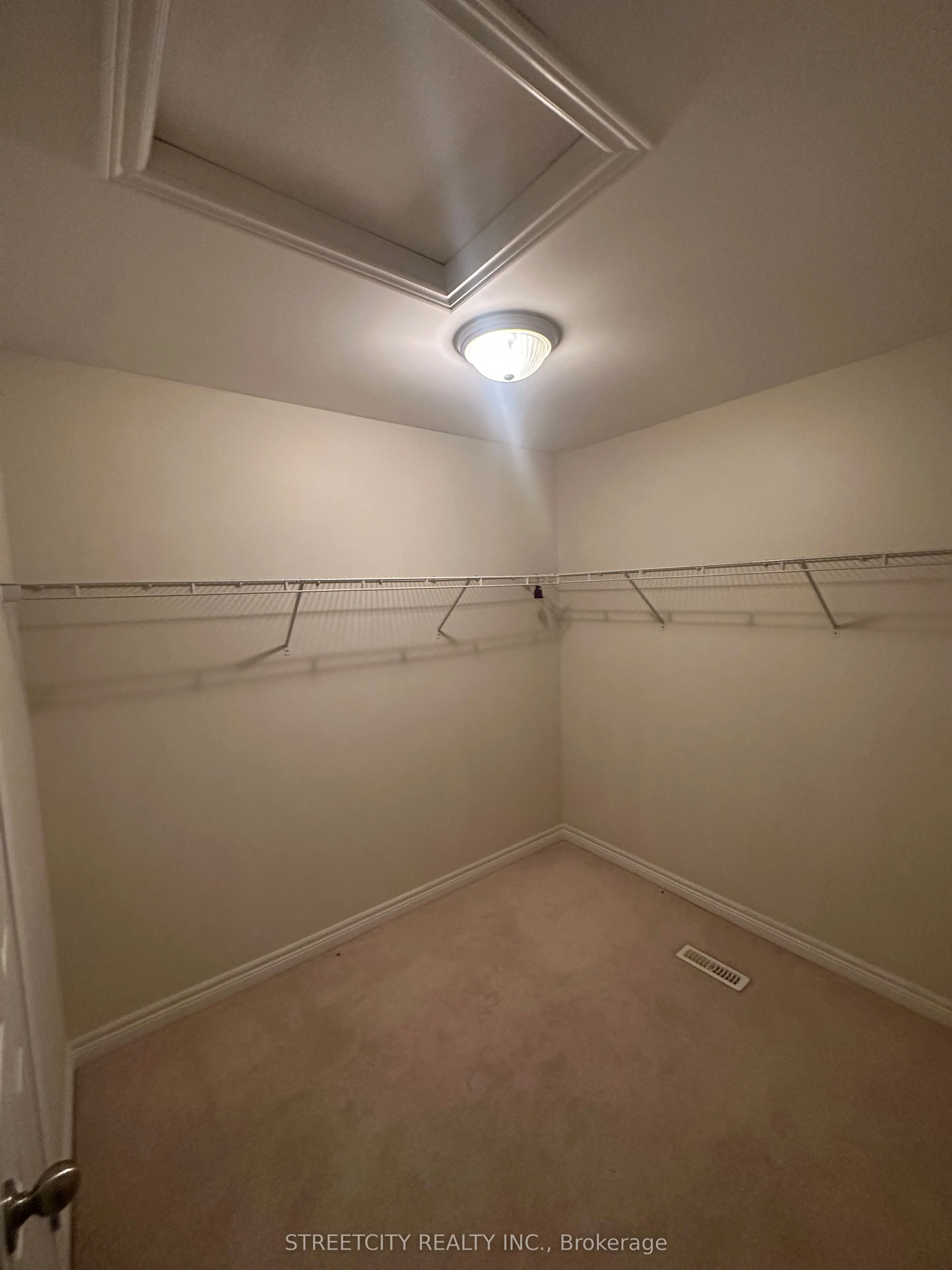 1234 South Wenige Drive