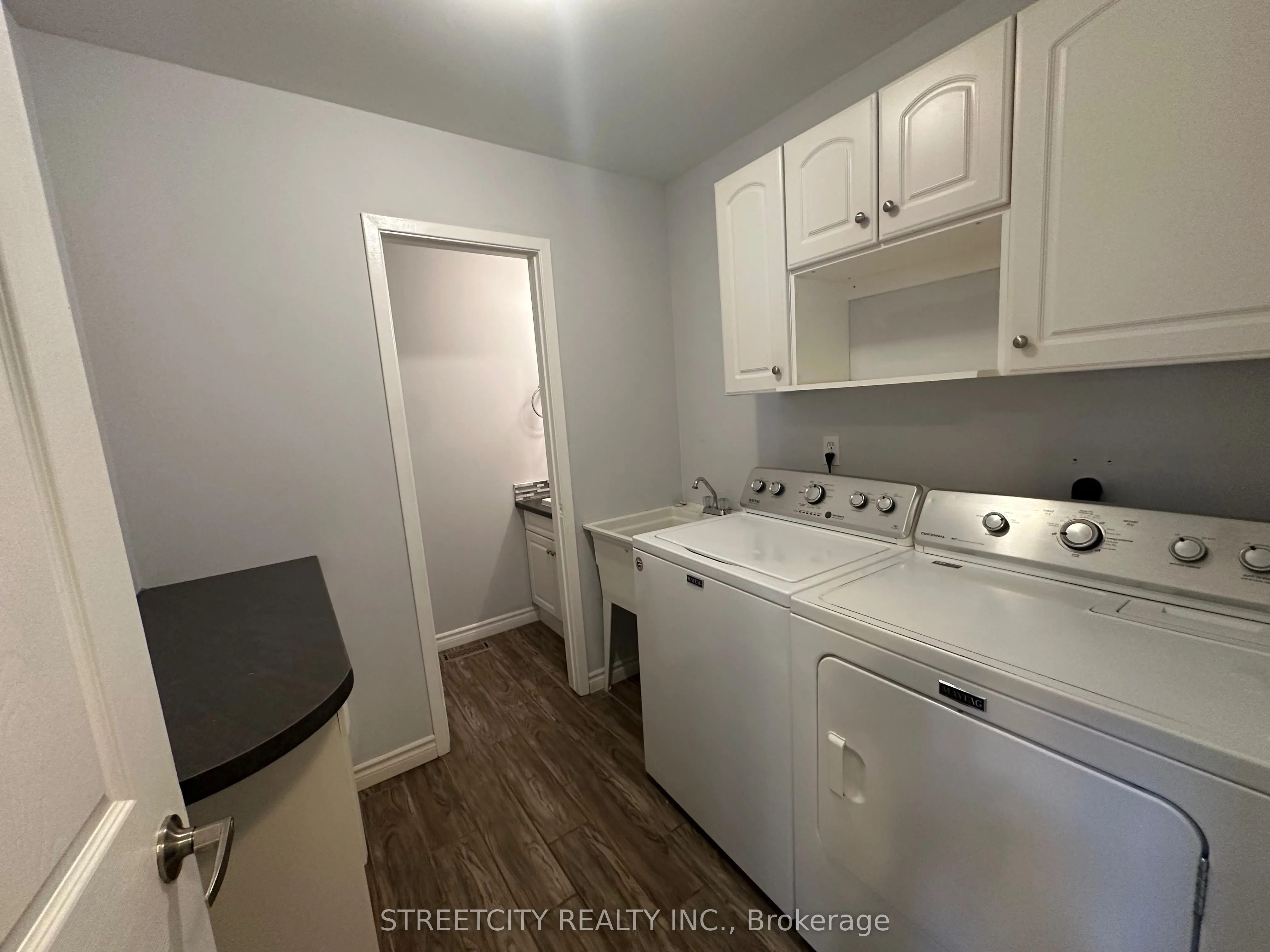 21 Beechbank Crescent