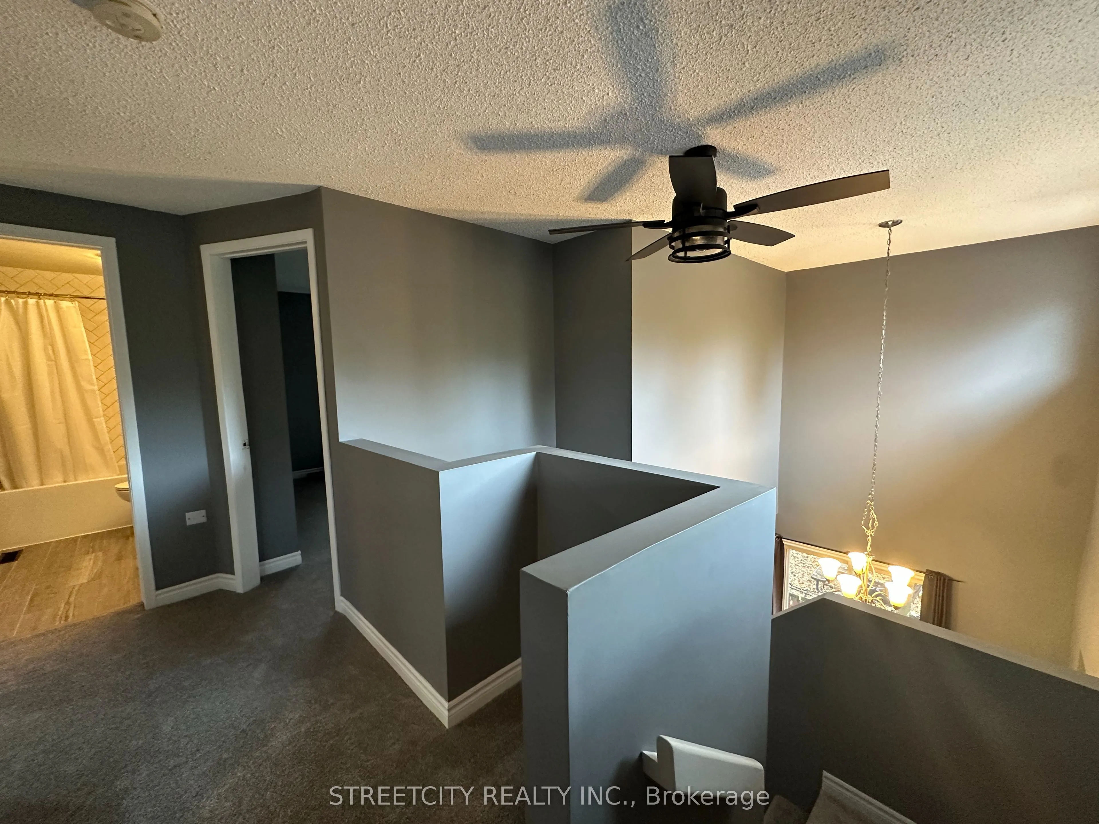 21 Beechbank Crescent