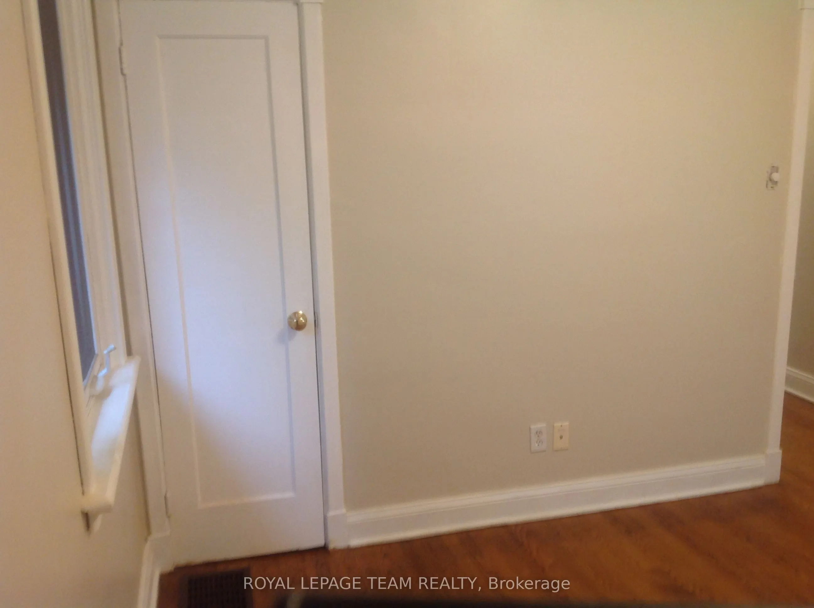 614 CHURCHILL Avenue