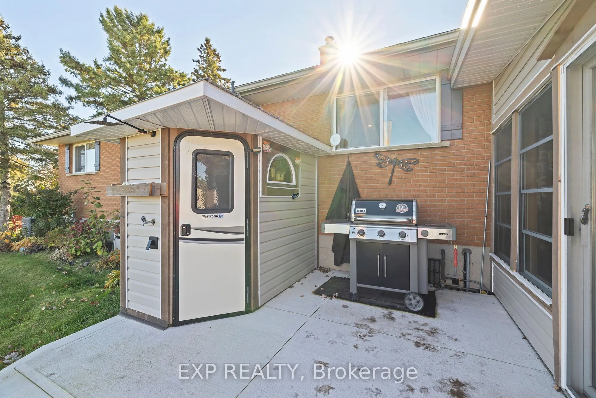 1637 Windham 7, R. R. #3 Road