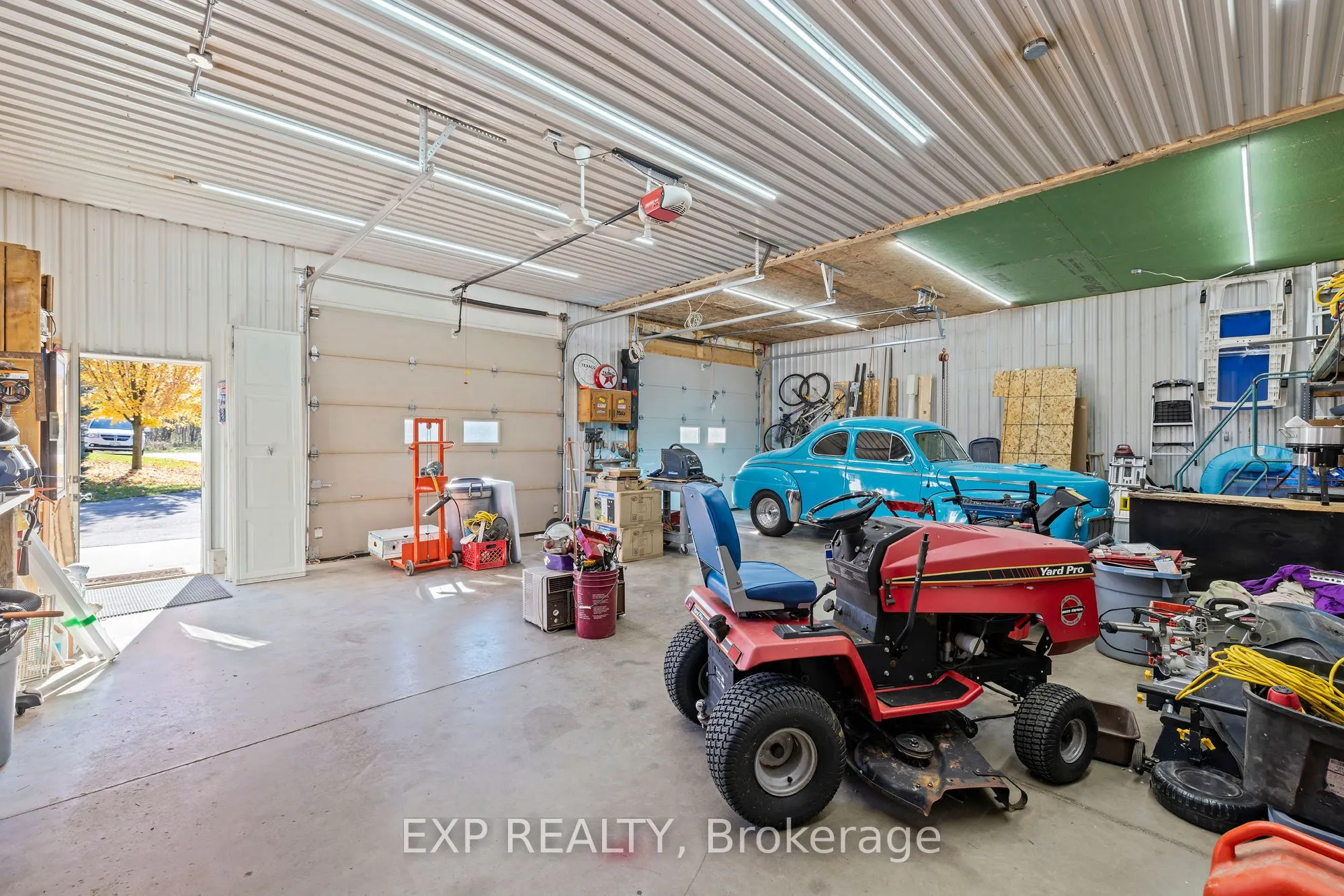 1637 Windham 7, R. R. #3 Road