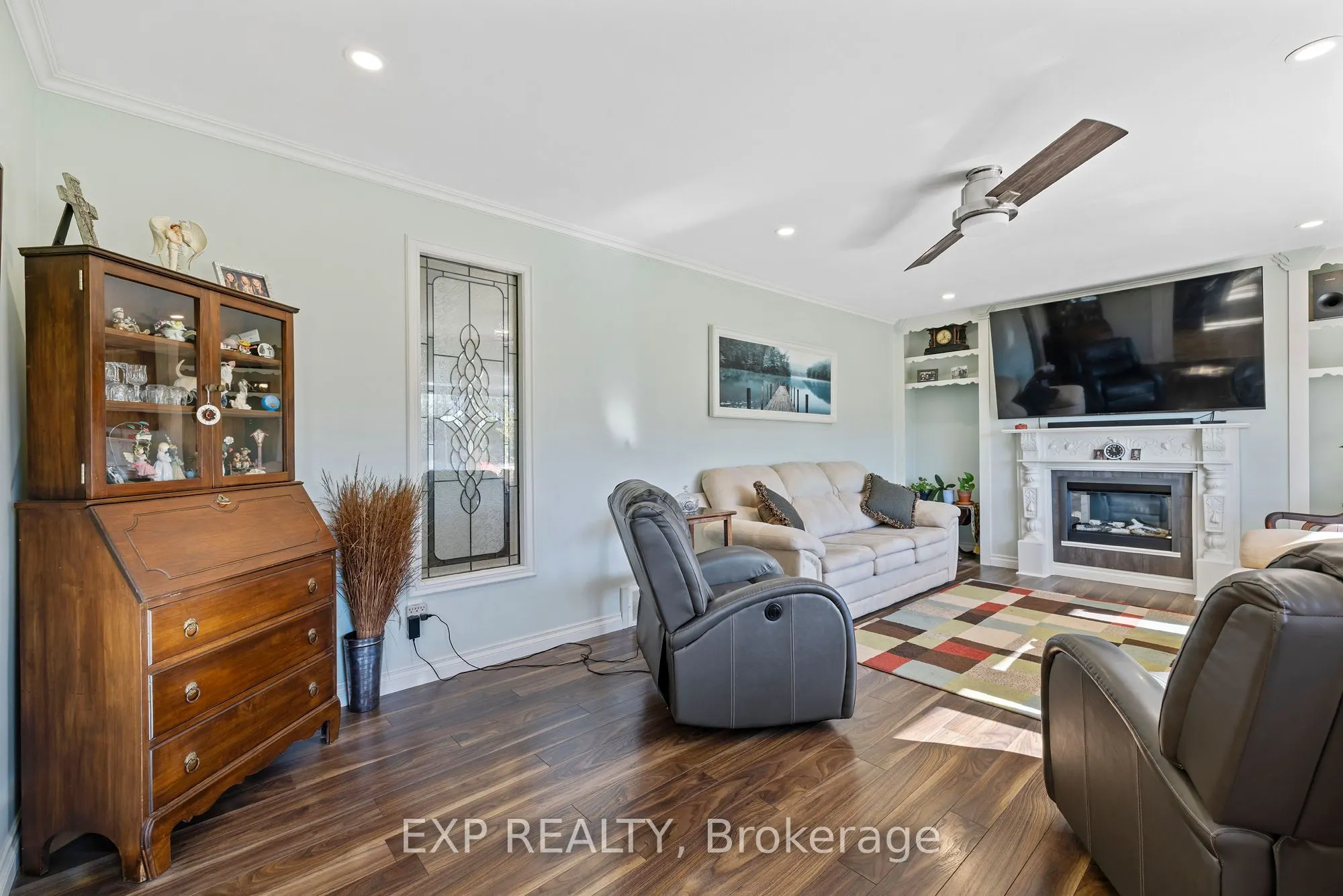 1637 Windham 7, R. R. #3 Road