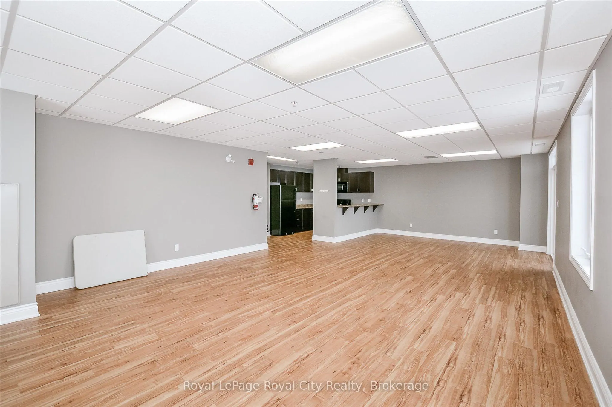 2 Colonial Drive, #207