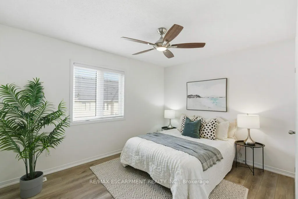 113 Thornlodge Drive