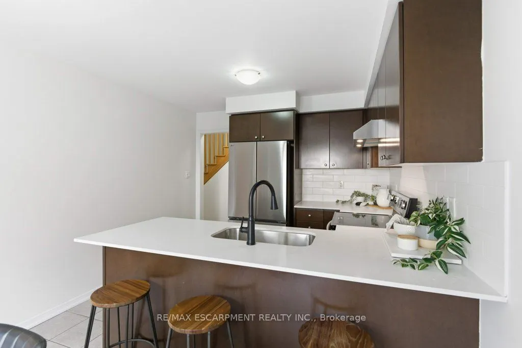 113 Thornlodge Drive