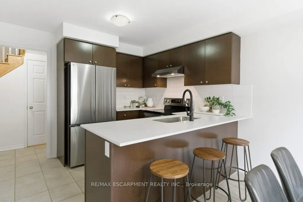 113 Thornlodge Drive