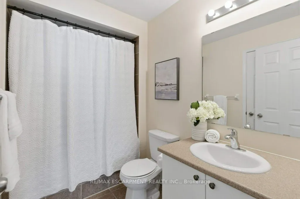 113 Thornlodge Drive