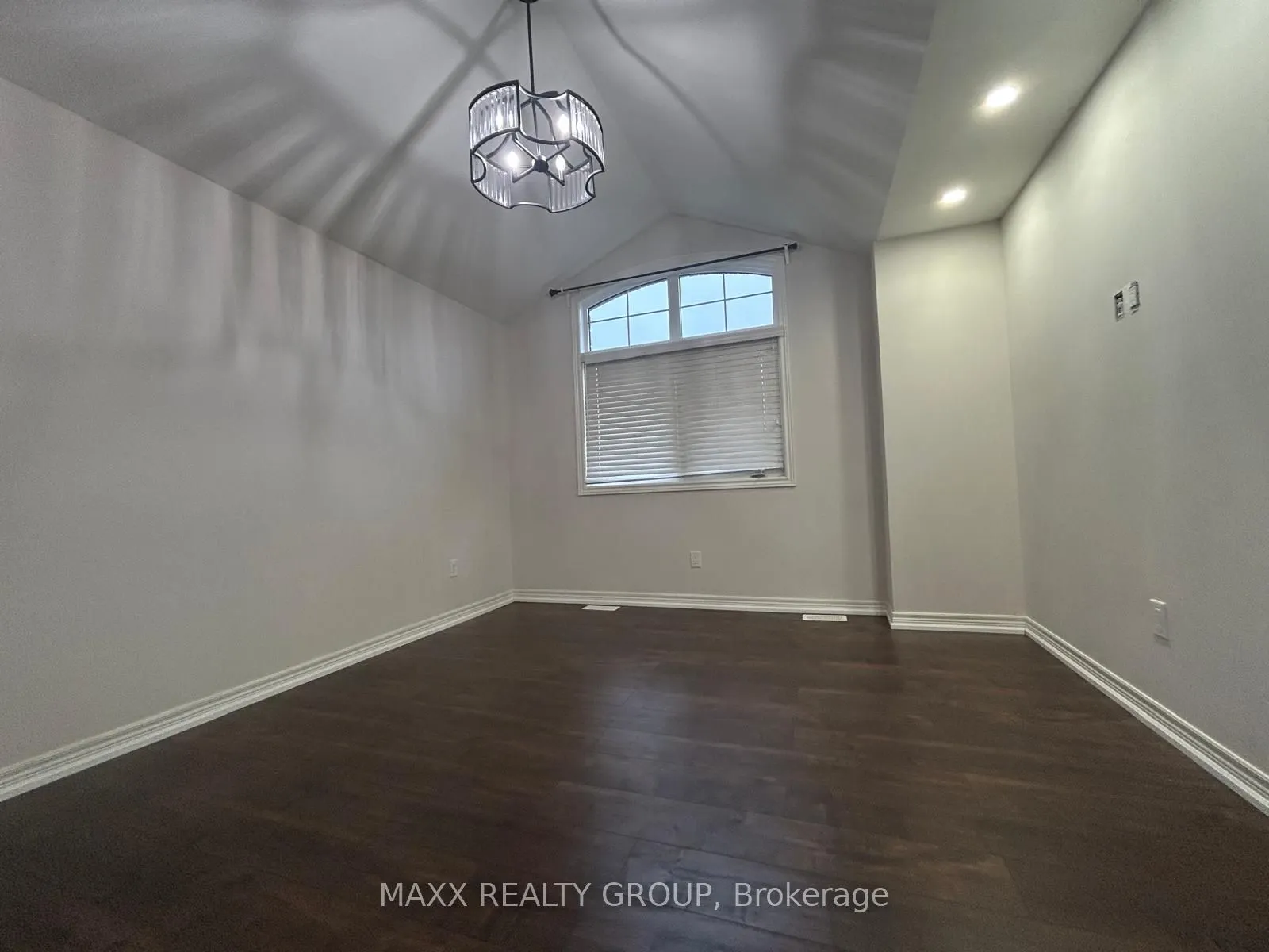 9334 Shoveller Drive