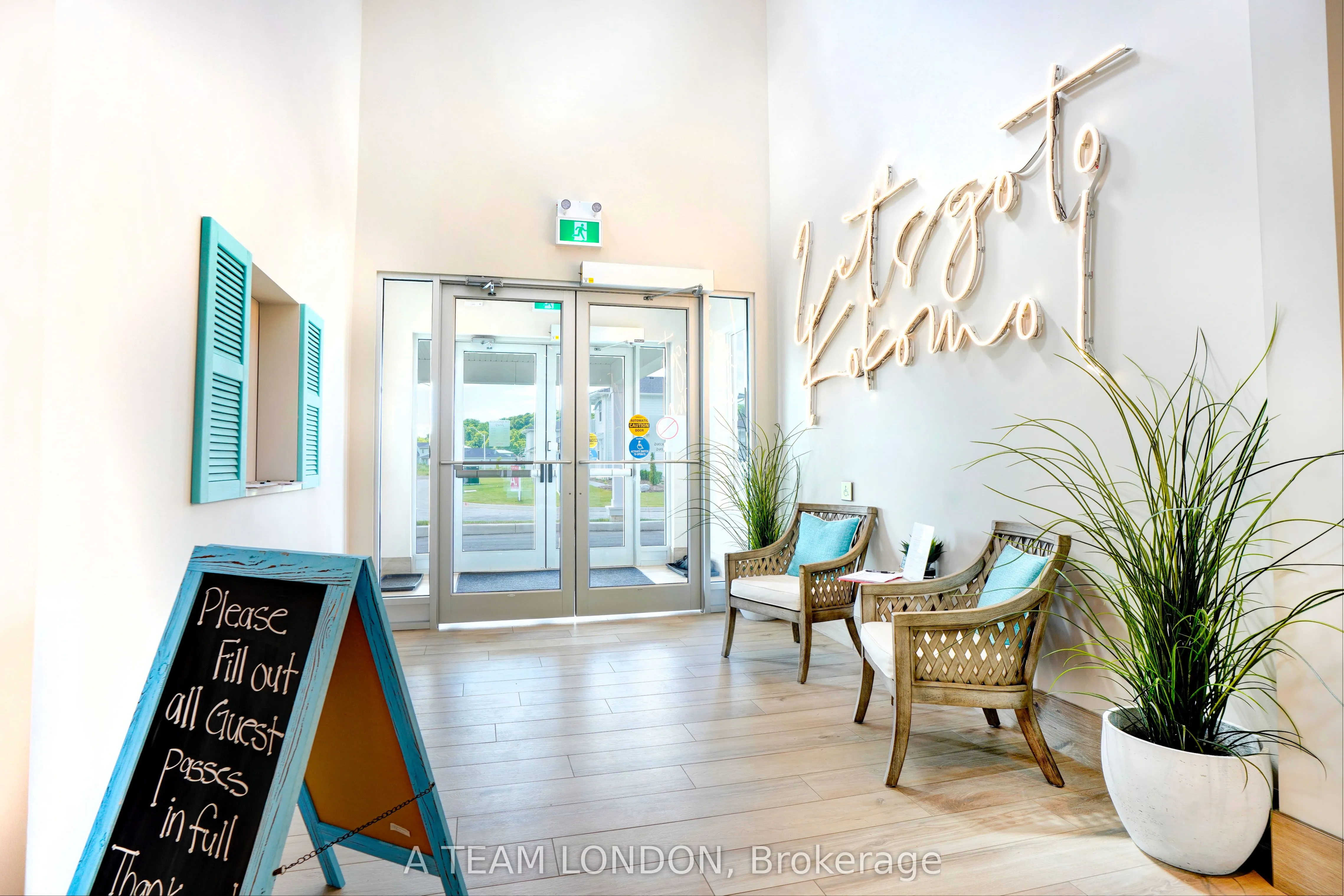 100 The Promenade N, #409