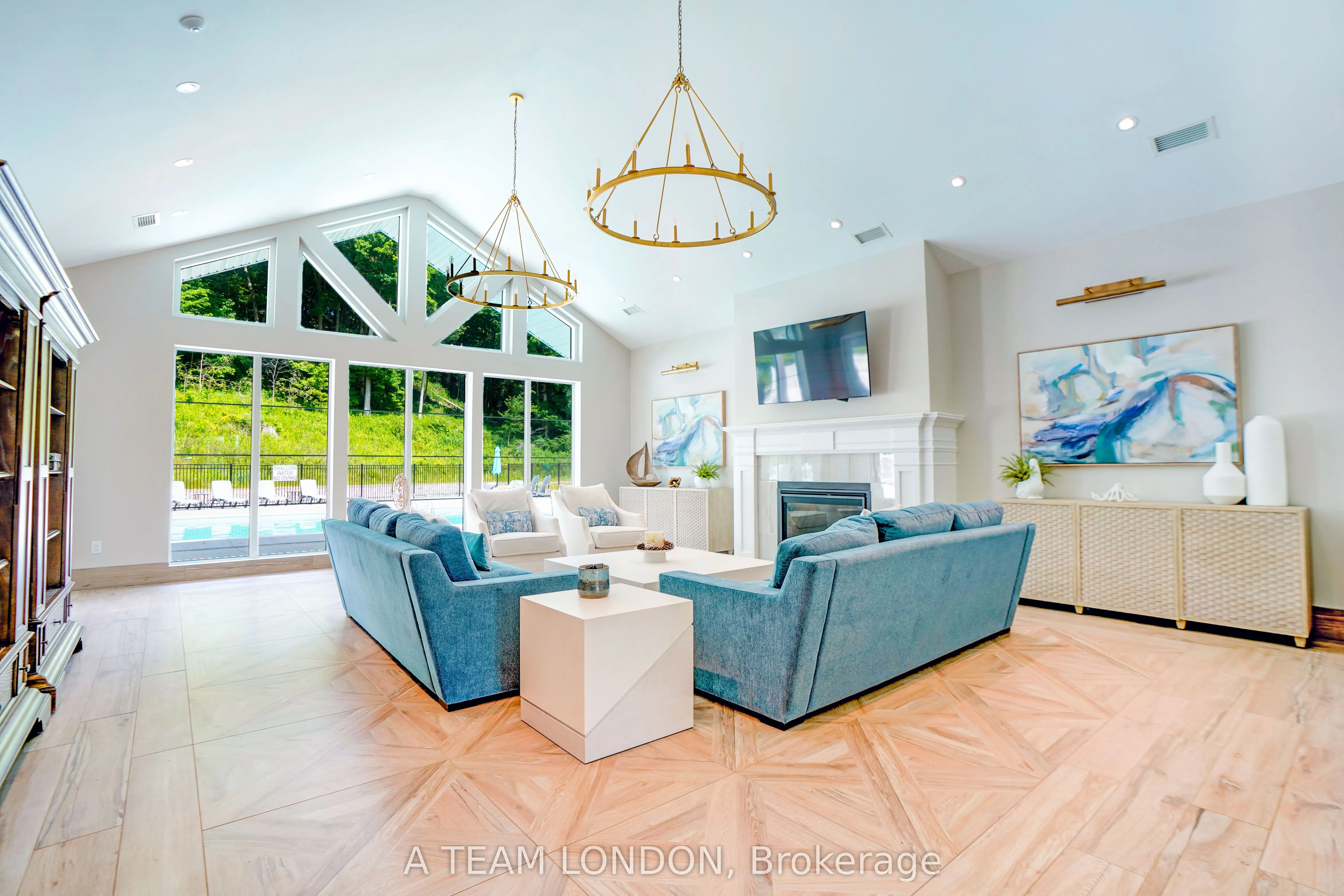 100 The Promenade N, #409