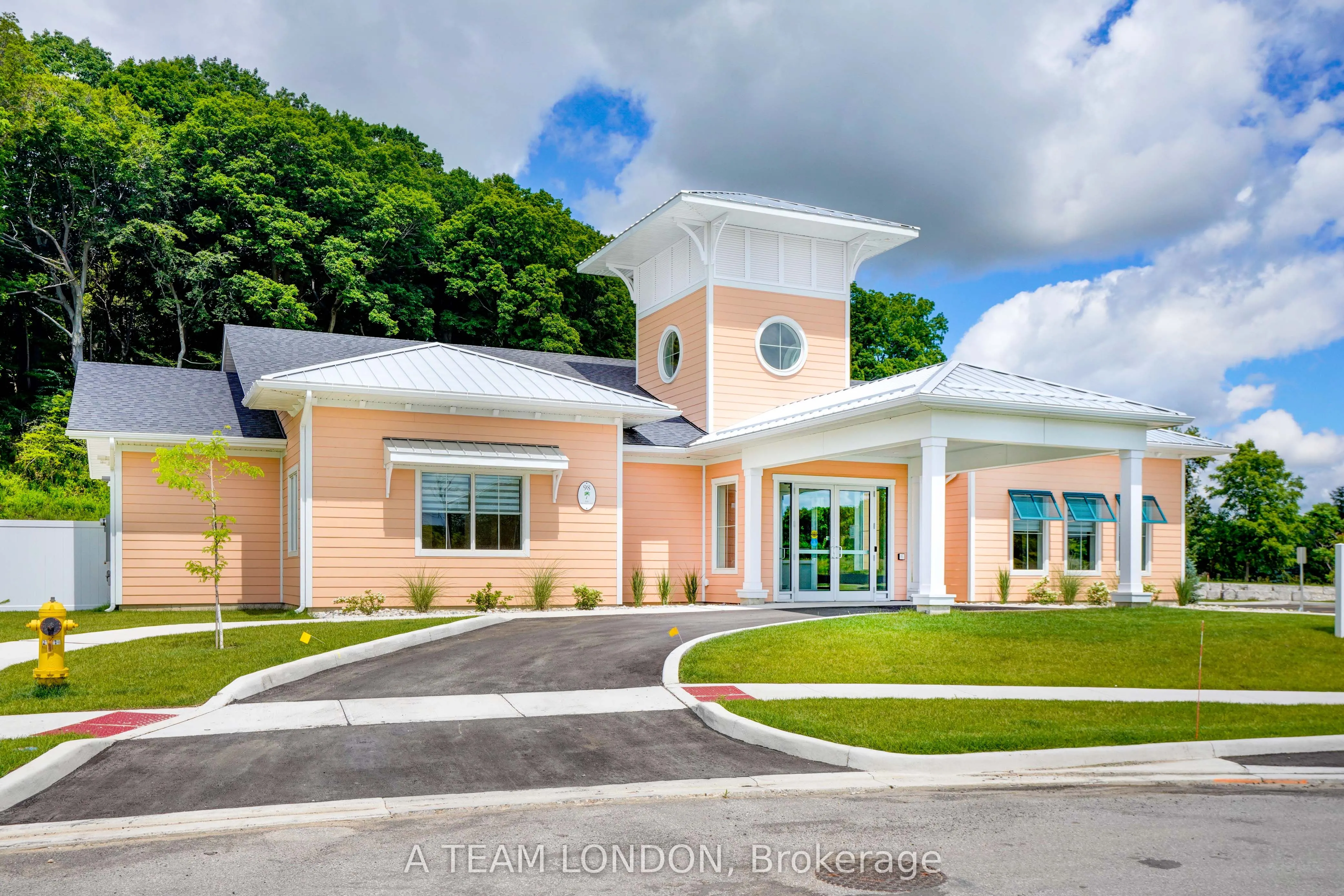 100 The Promenade N, #409