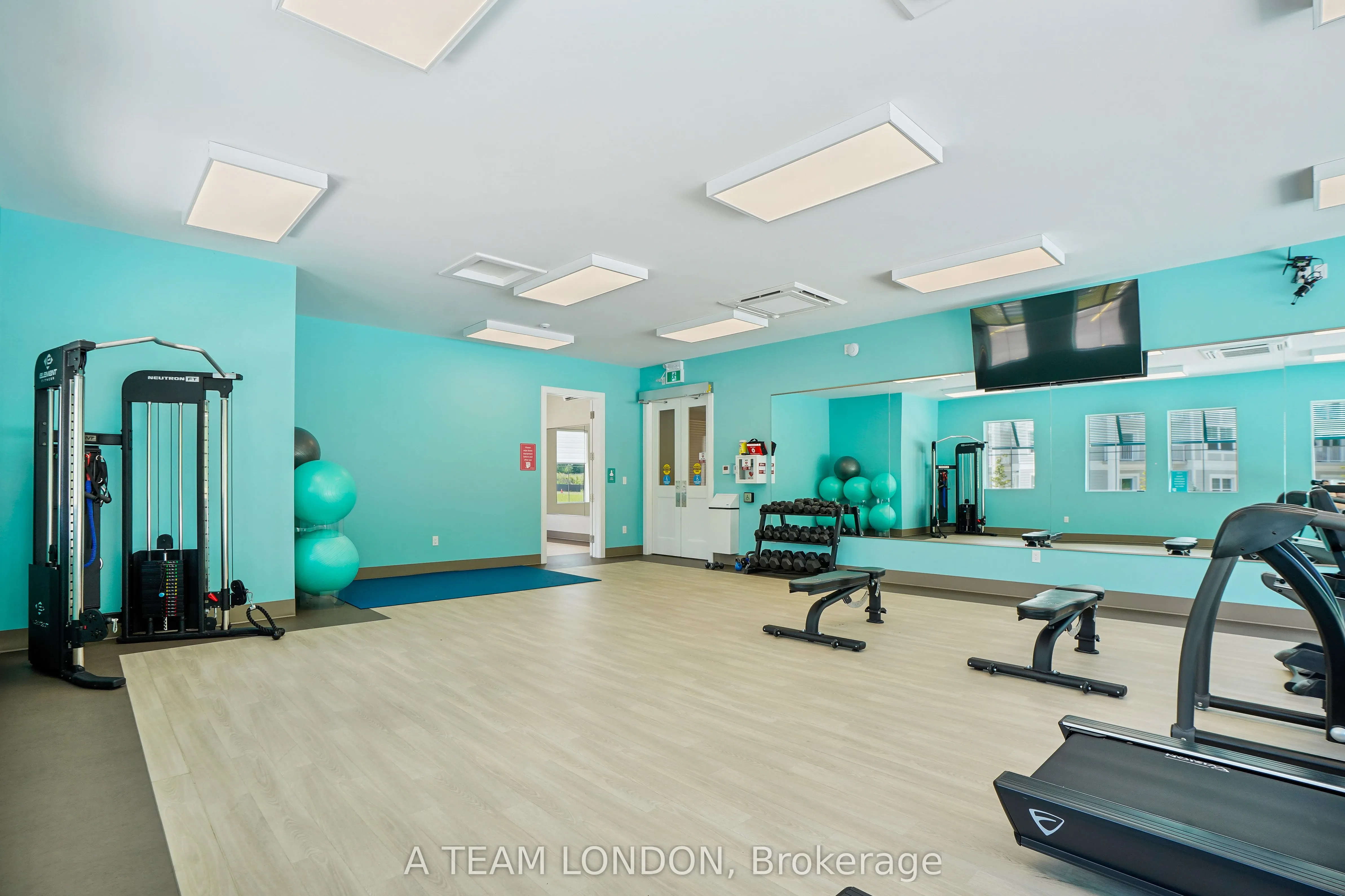 100 The Promenade N, #409