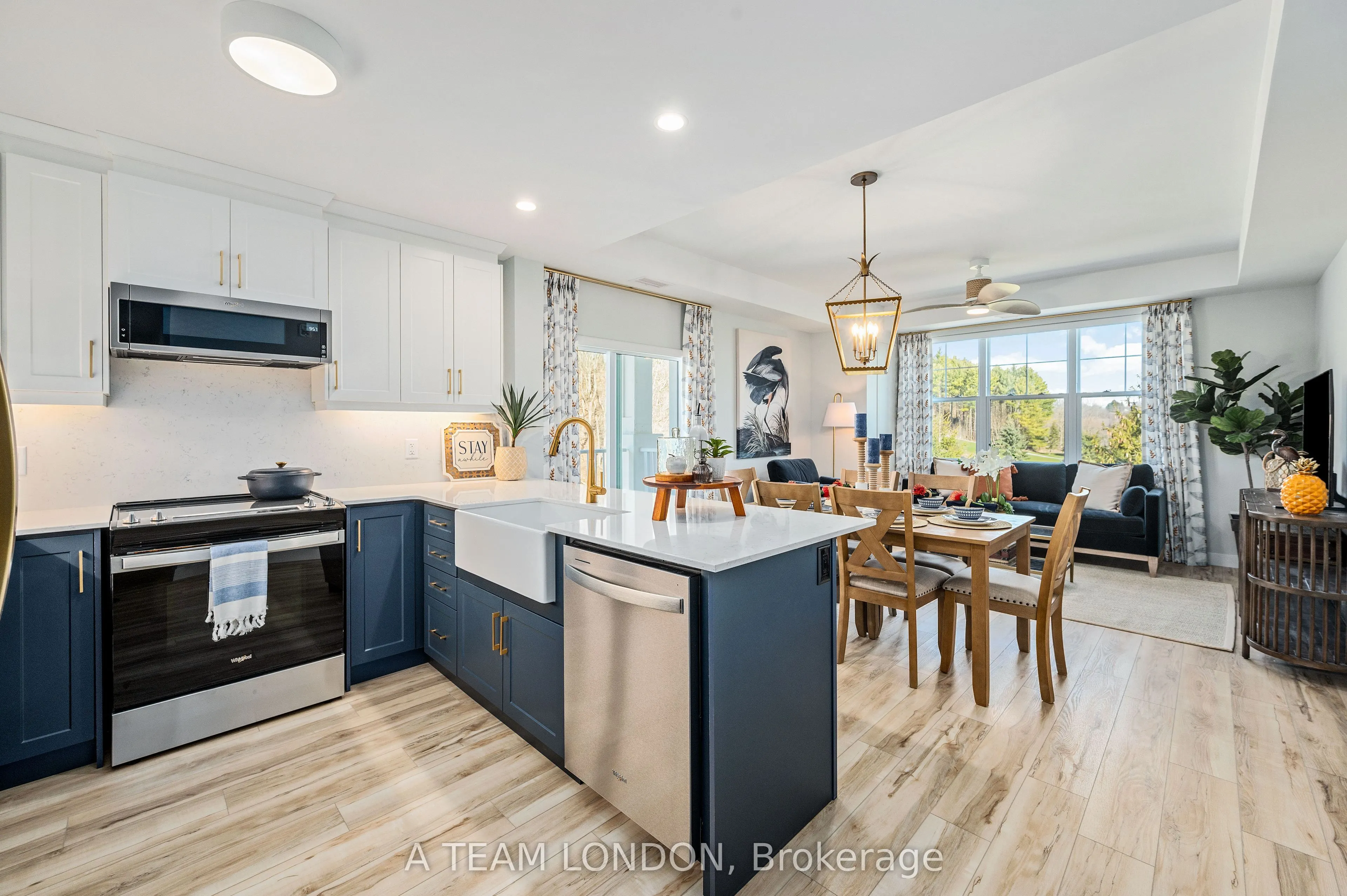 100 The Promenade N, #409