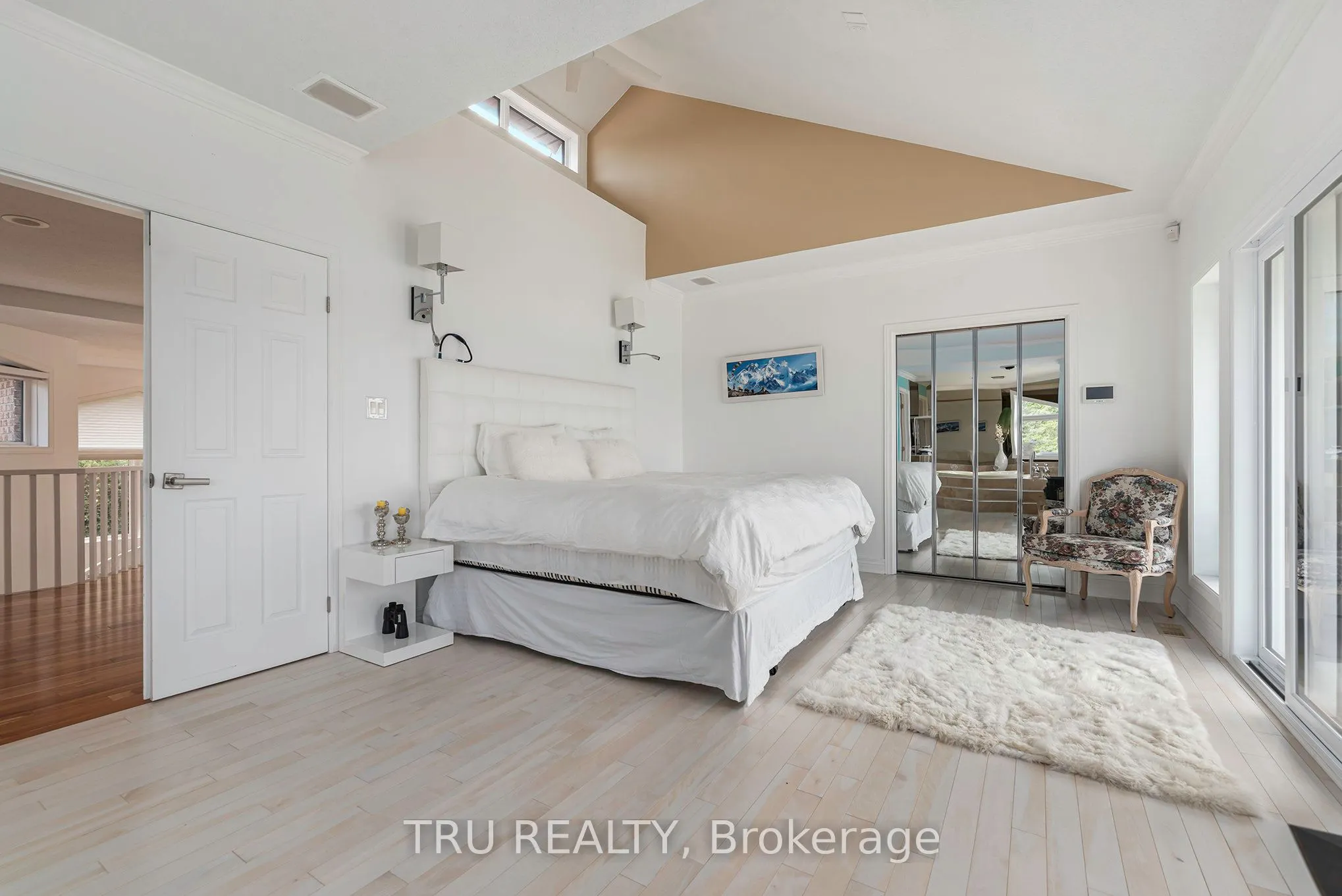 1915 REGIONAL ROAD 174 Highway