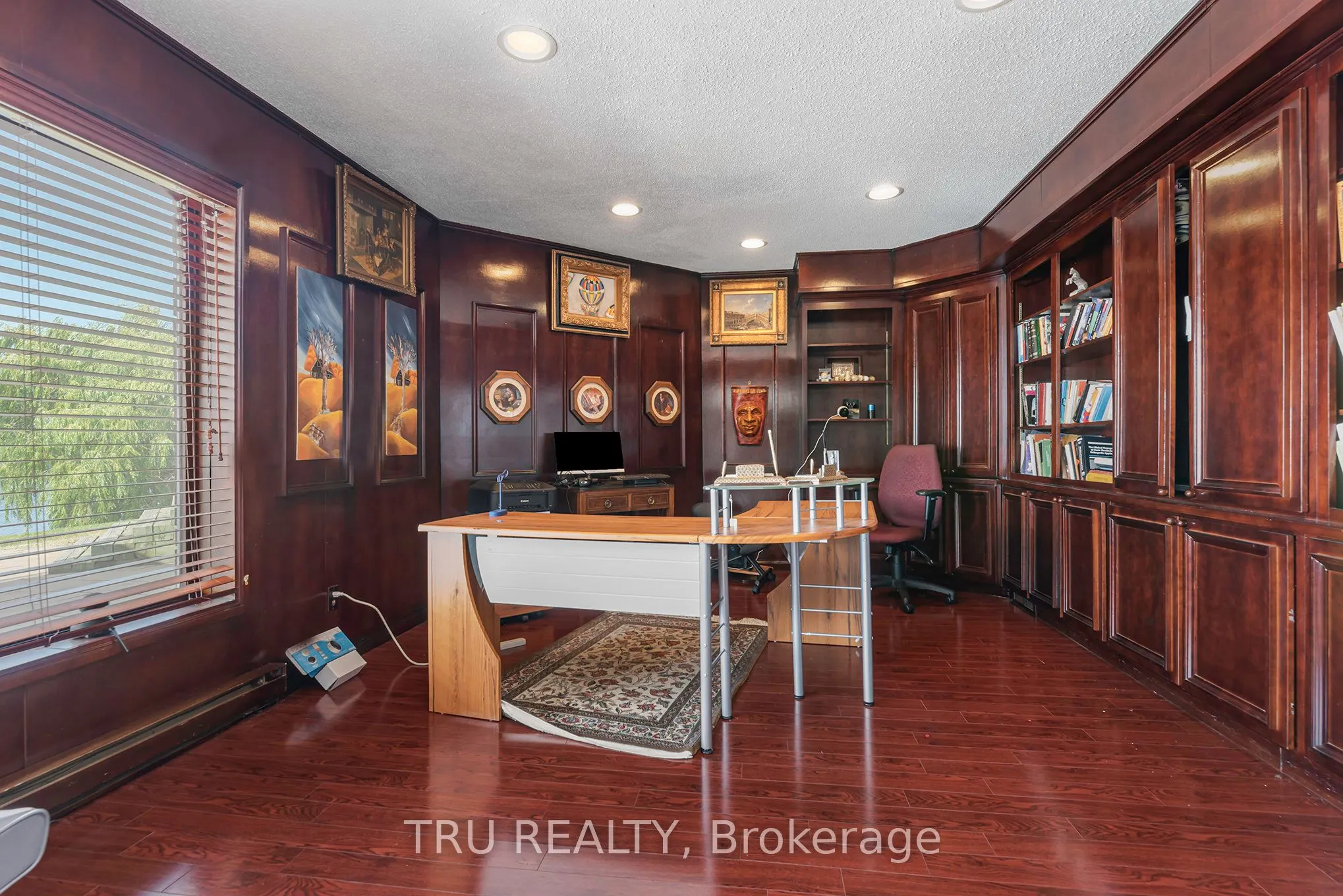 1915 REGIONAL ROAD 174 Highway