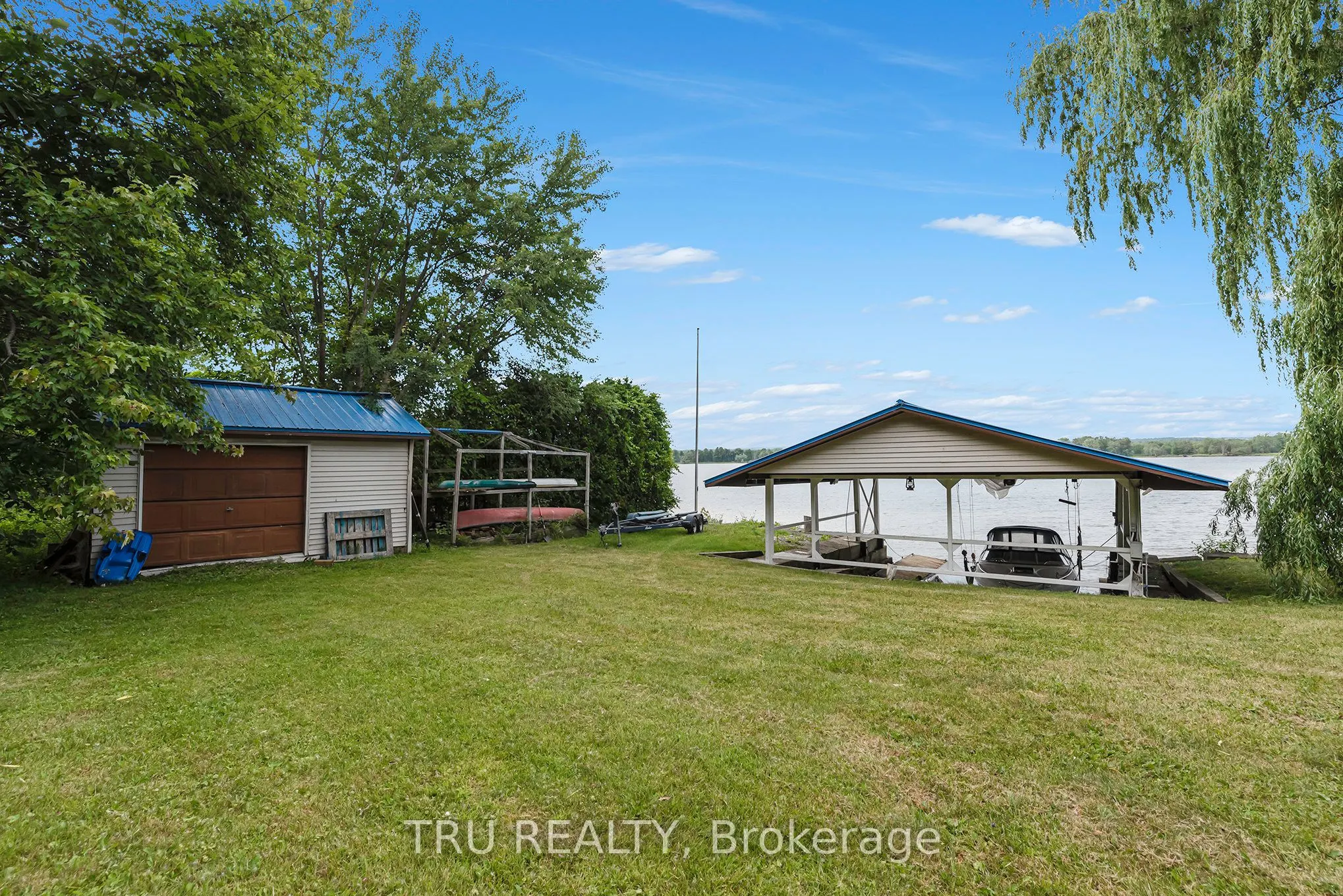 1915 REGIONAL ROAD 174 Highway