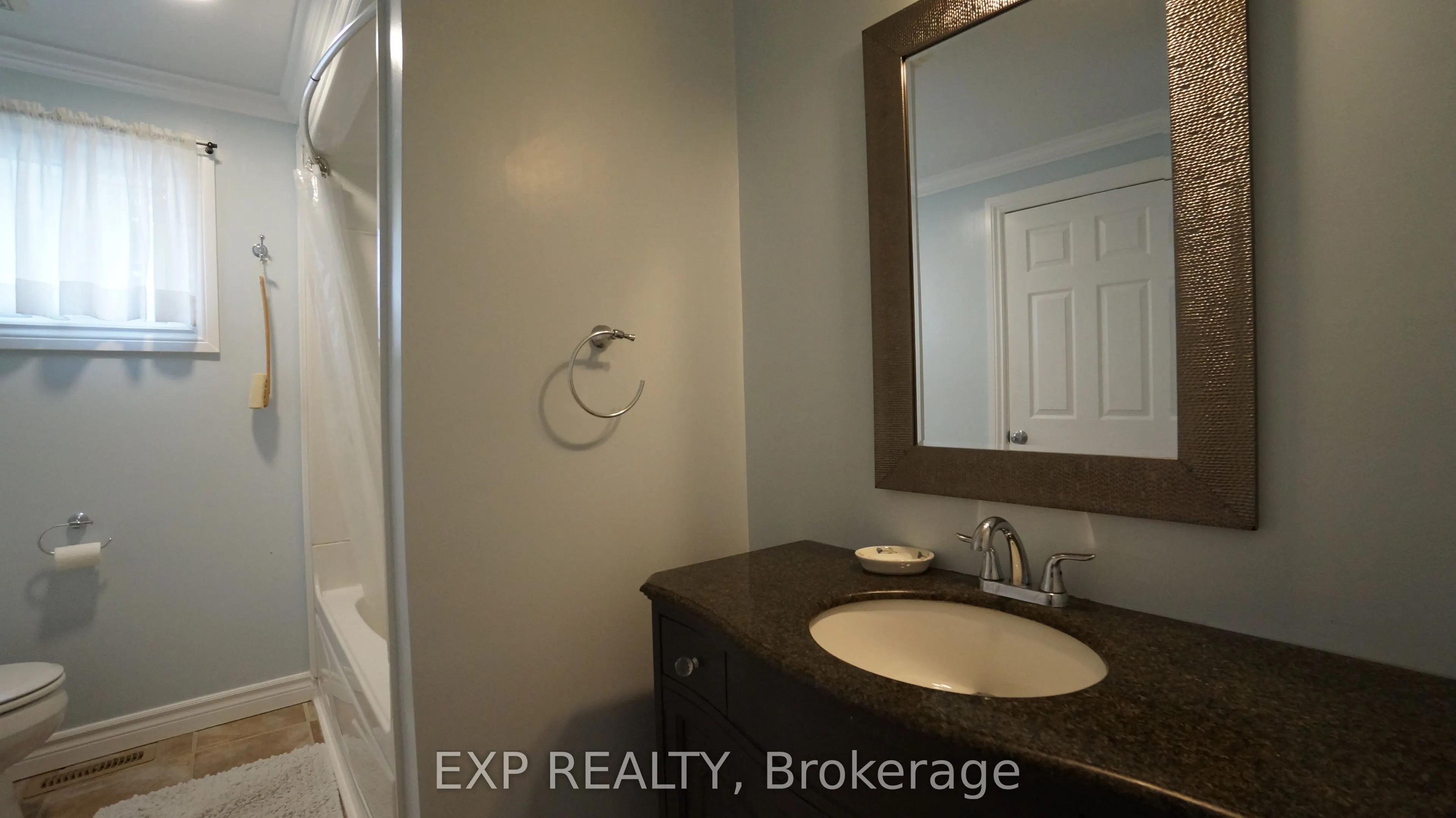 249 Whitelock Street